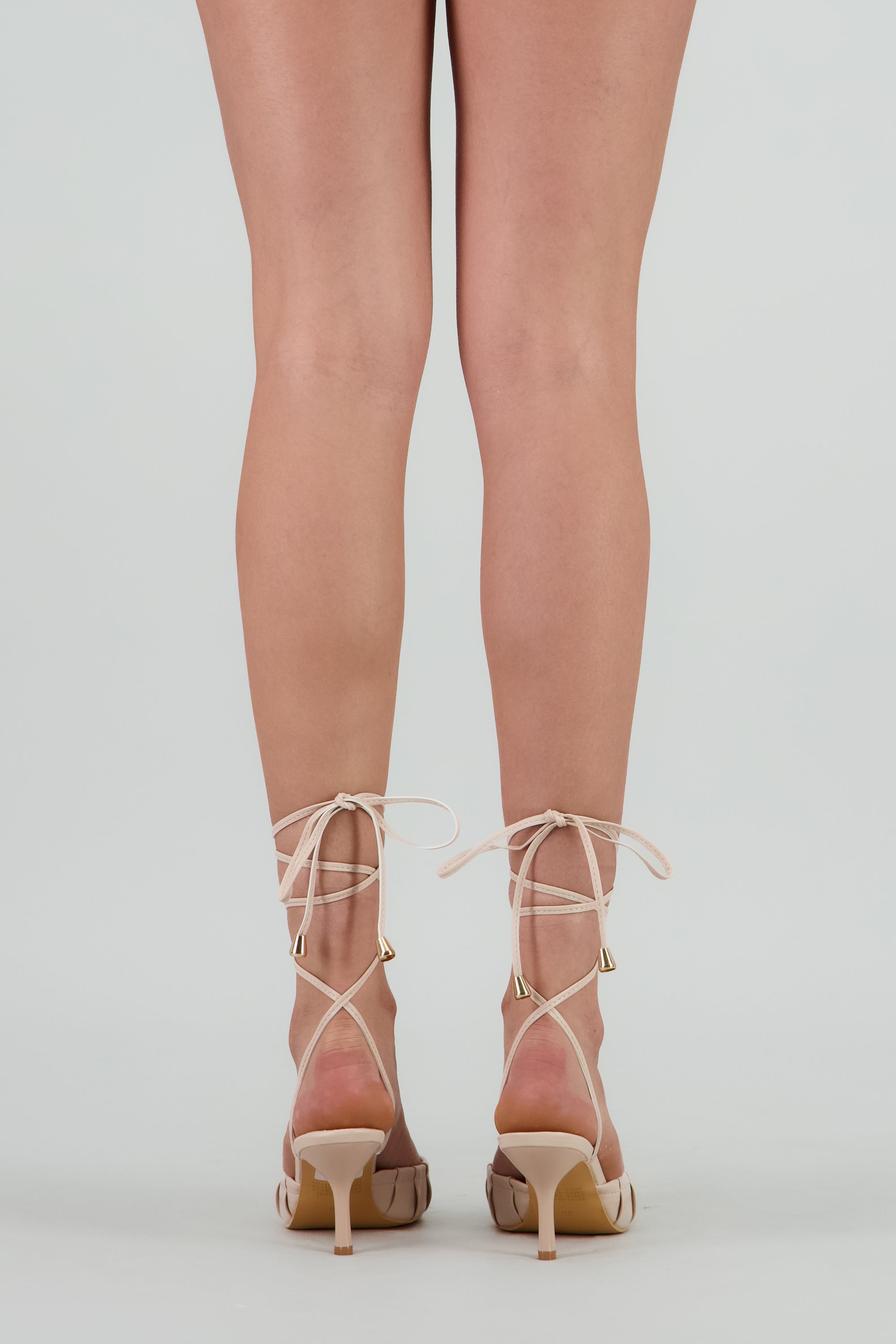 Tacón puntal pliegues lace up HUESO