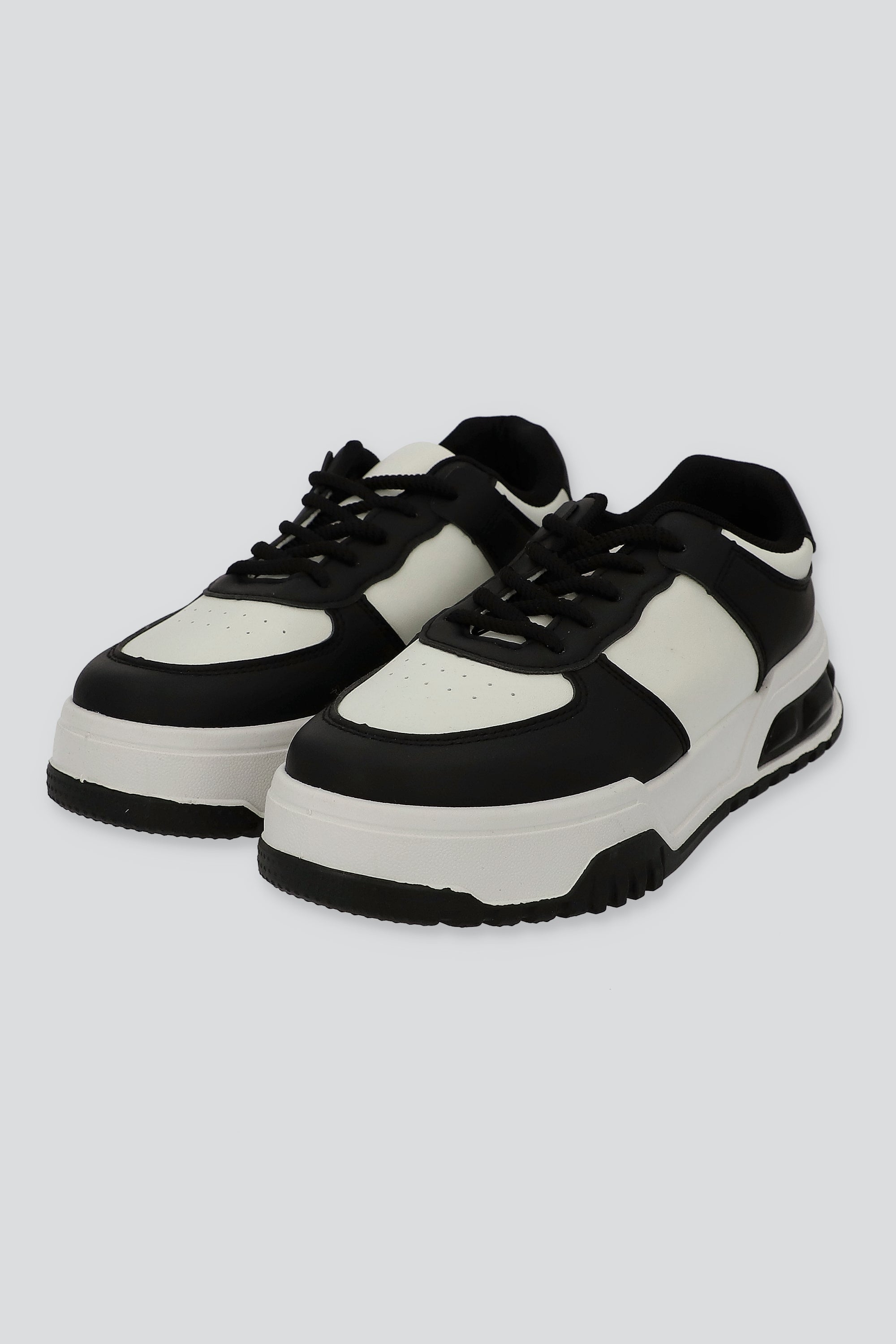 Tenis retro bicolor suela ancha NEGRO