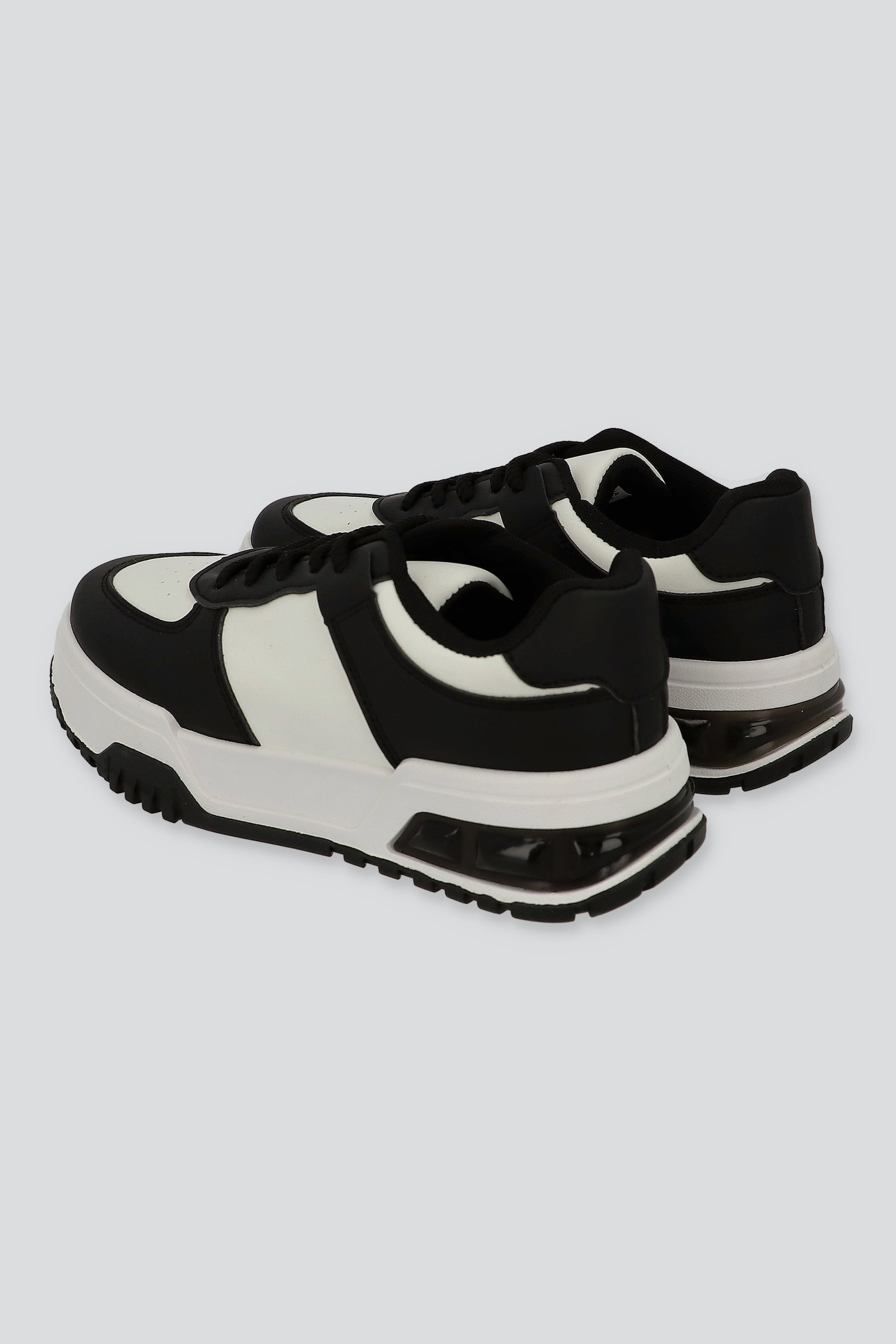 Tenis retro bicolor suela ancha NEGRO