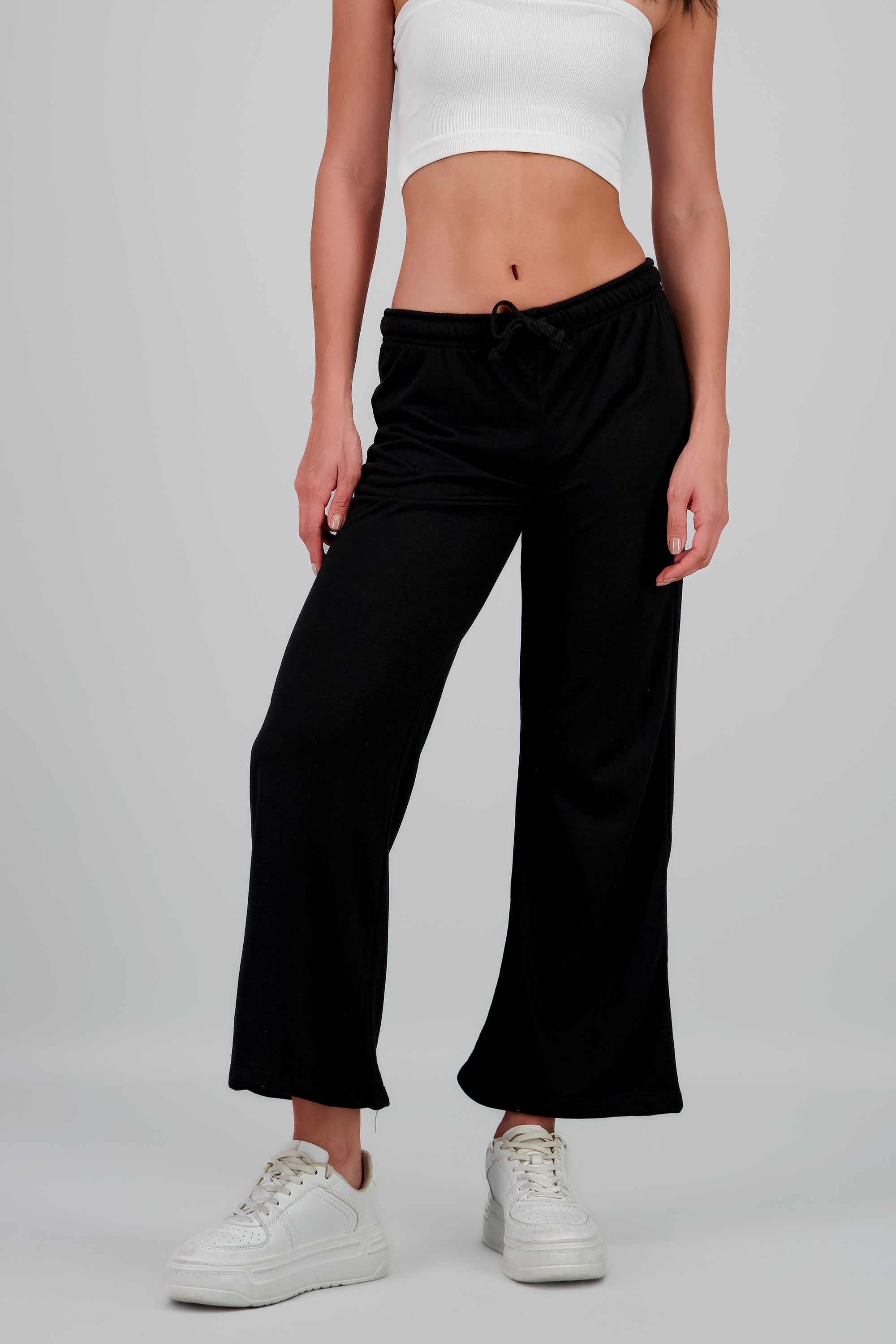 Pantalon flare suave liso NEGRO
