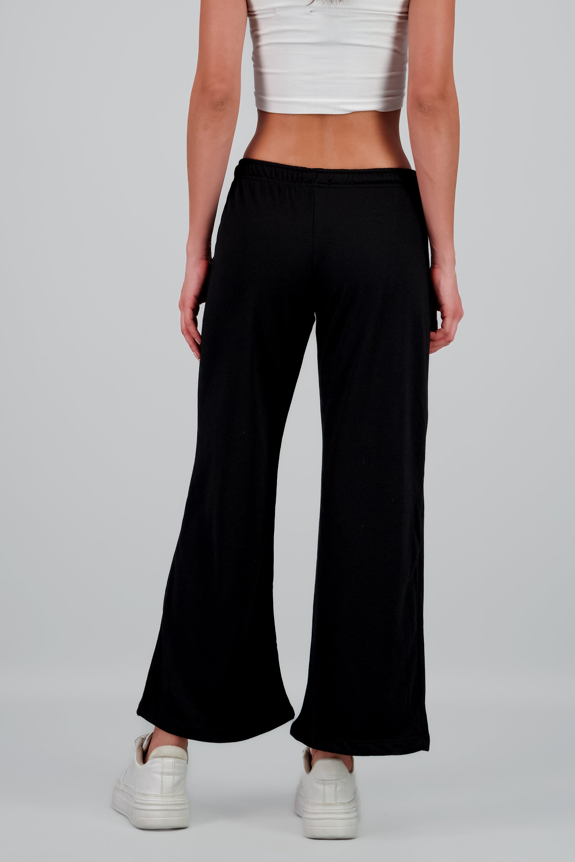 Pantalon flare suave liso NEGRO