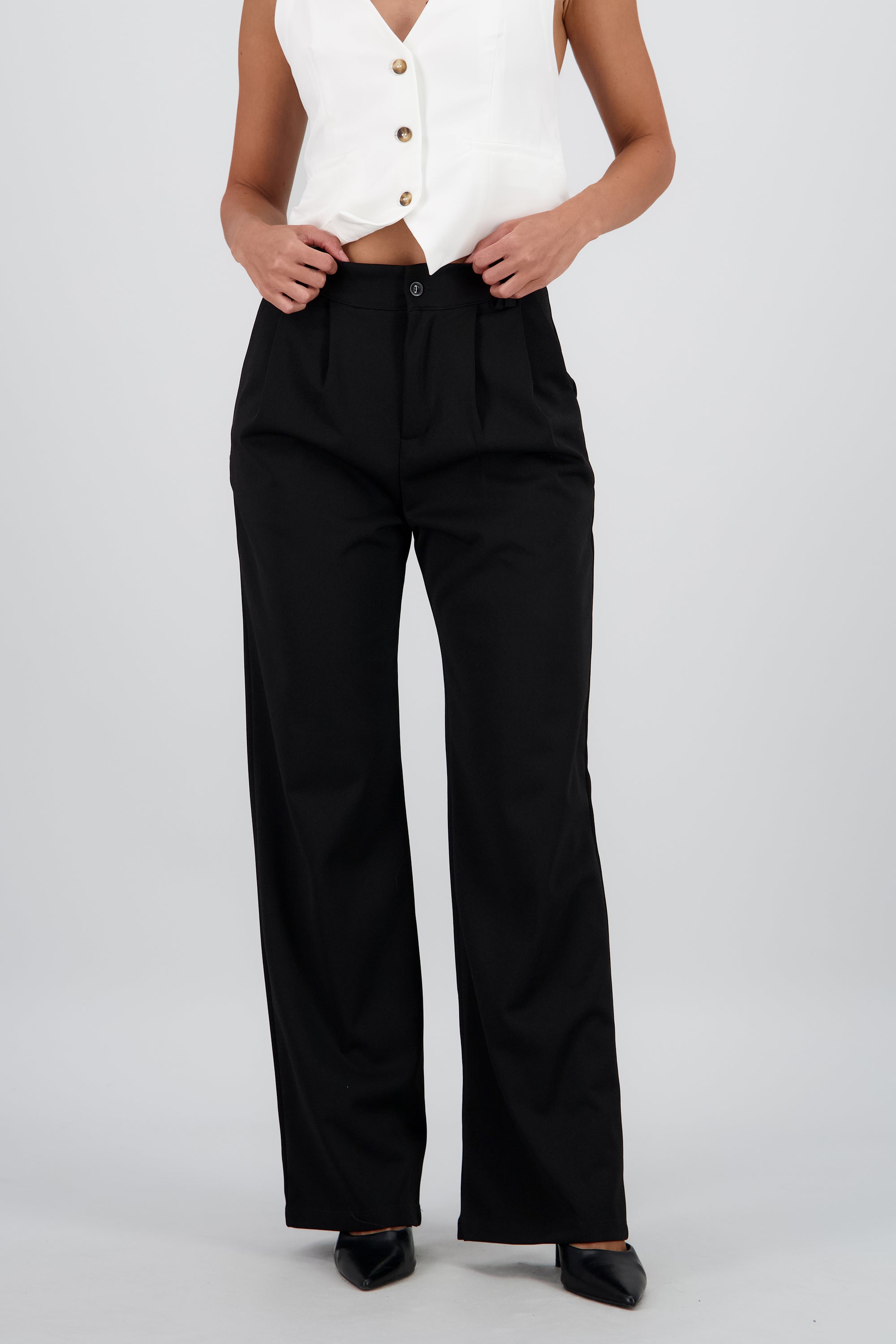 Pantalon amplio detalle pretina frunces NEGRO