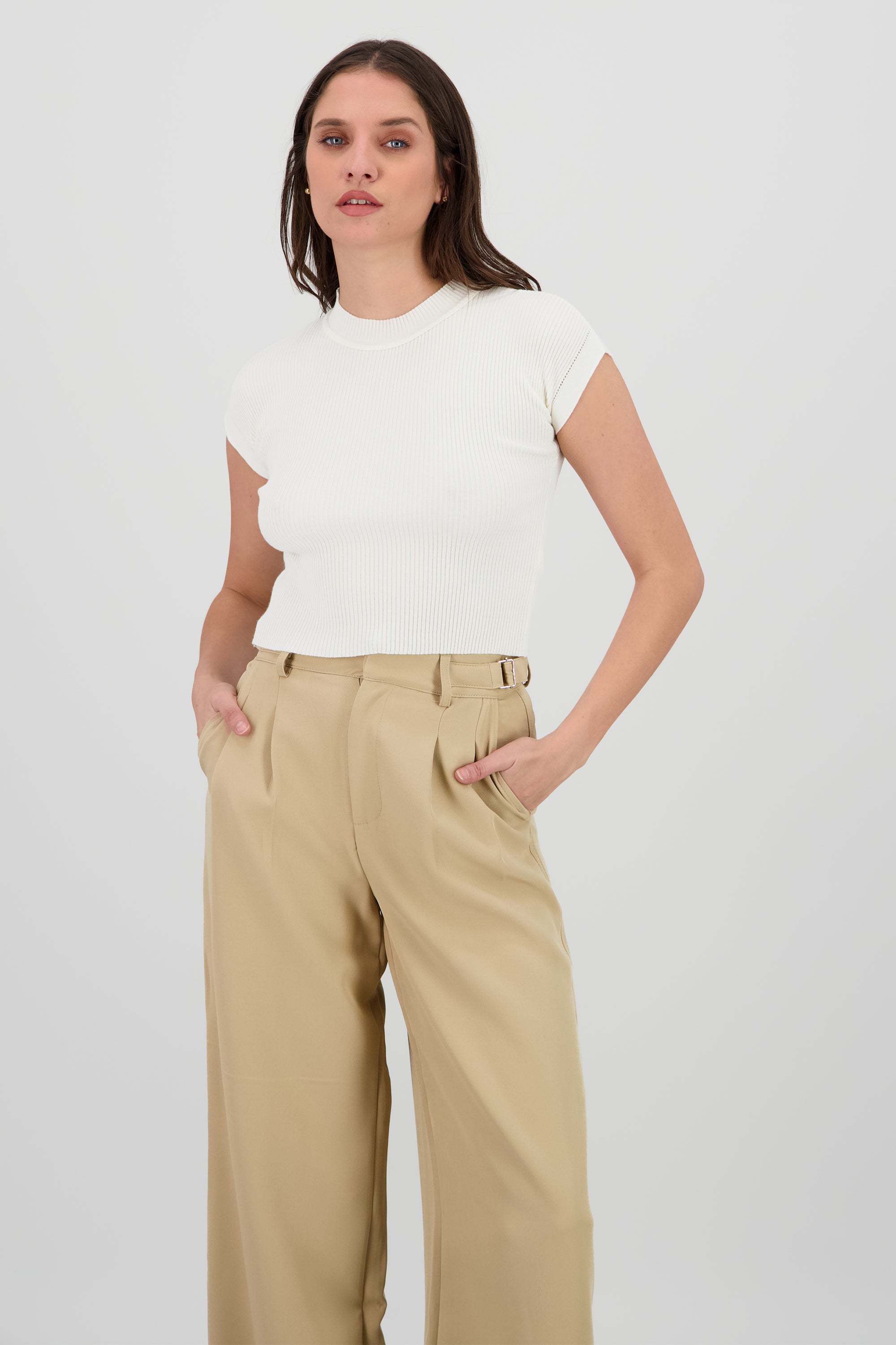 Top tejido acanalado manga corto HUESO