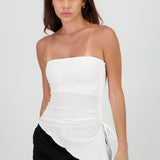Top asimetrico con textura