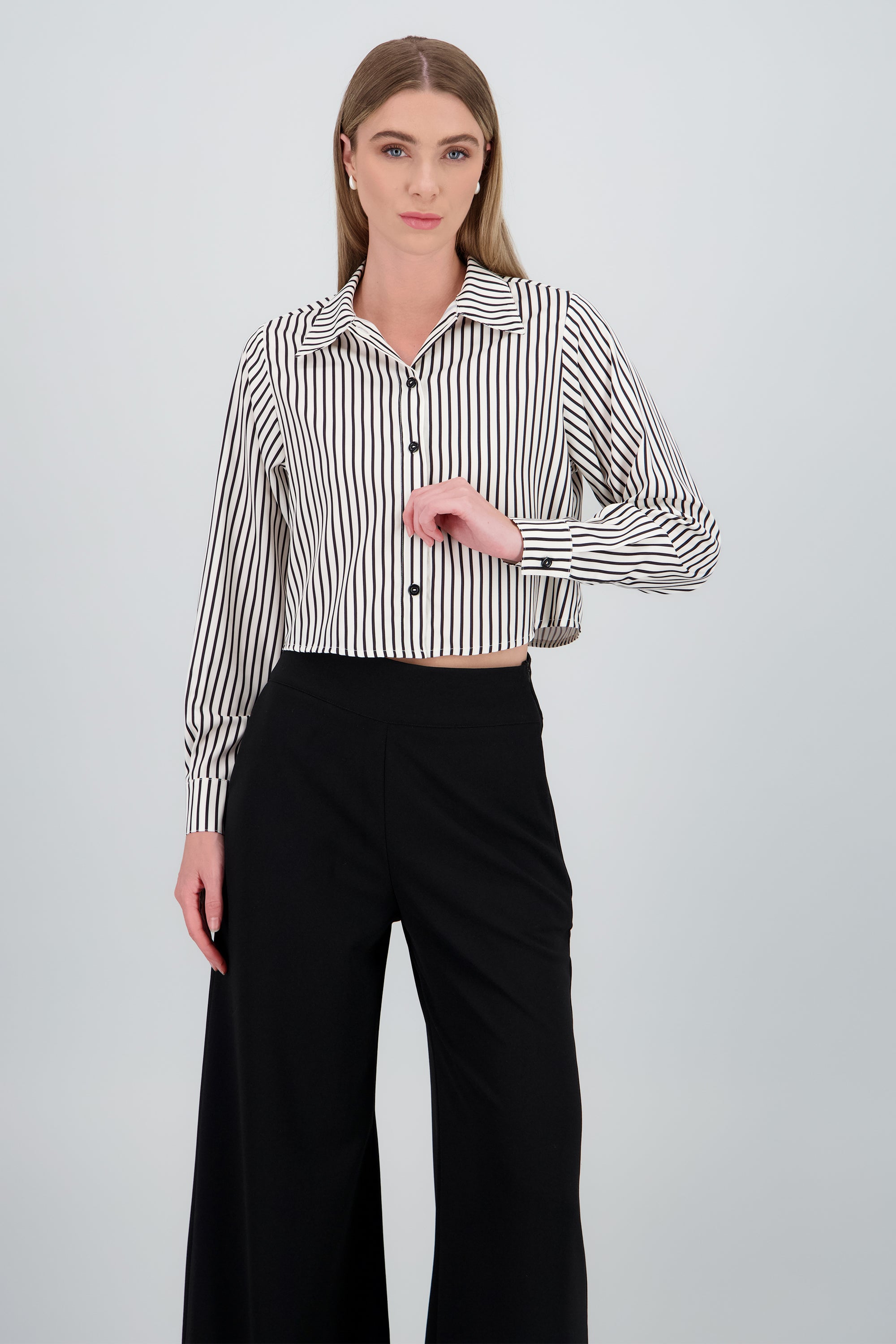 Camisa cropped satinada rayas HUESO COMBO