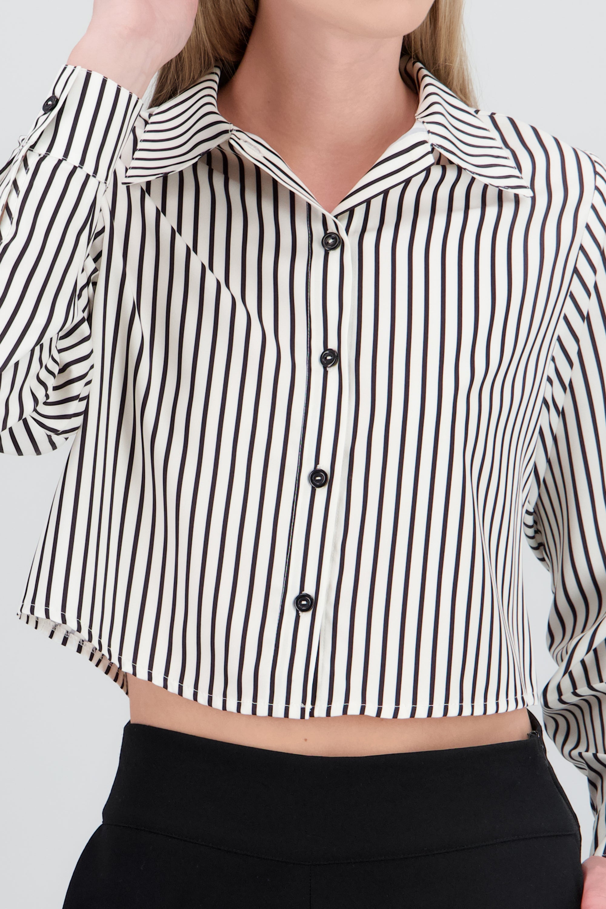 Camisa cropped satinada rayas HUESO COMBO