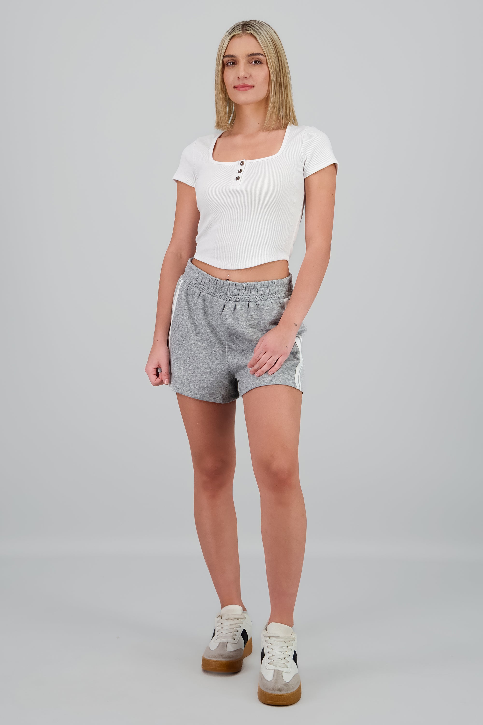 HEATHER GRAY