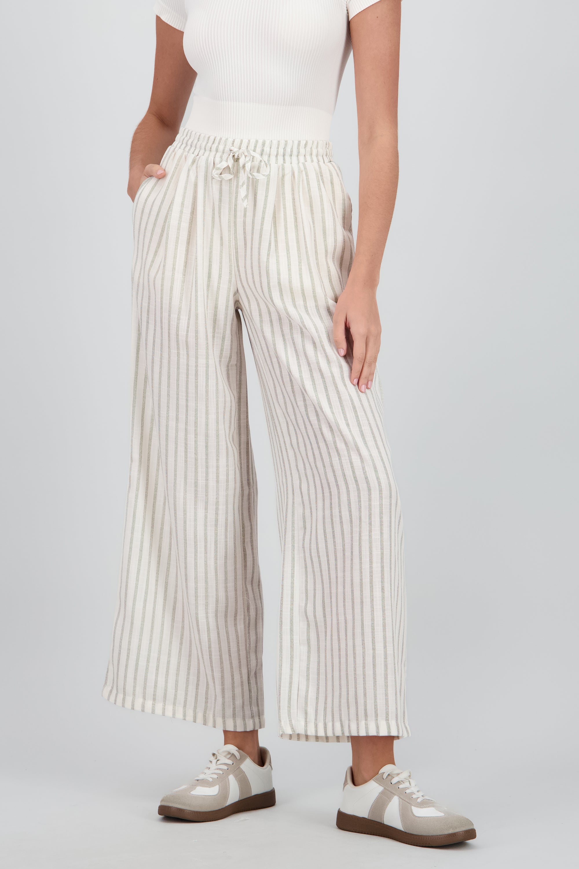 Pantalon amplio rayas CREMA