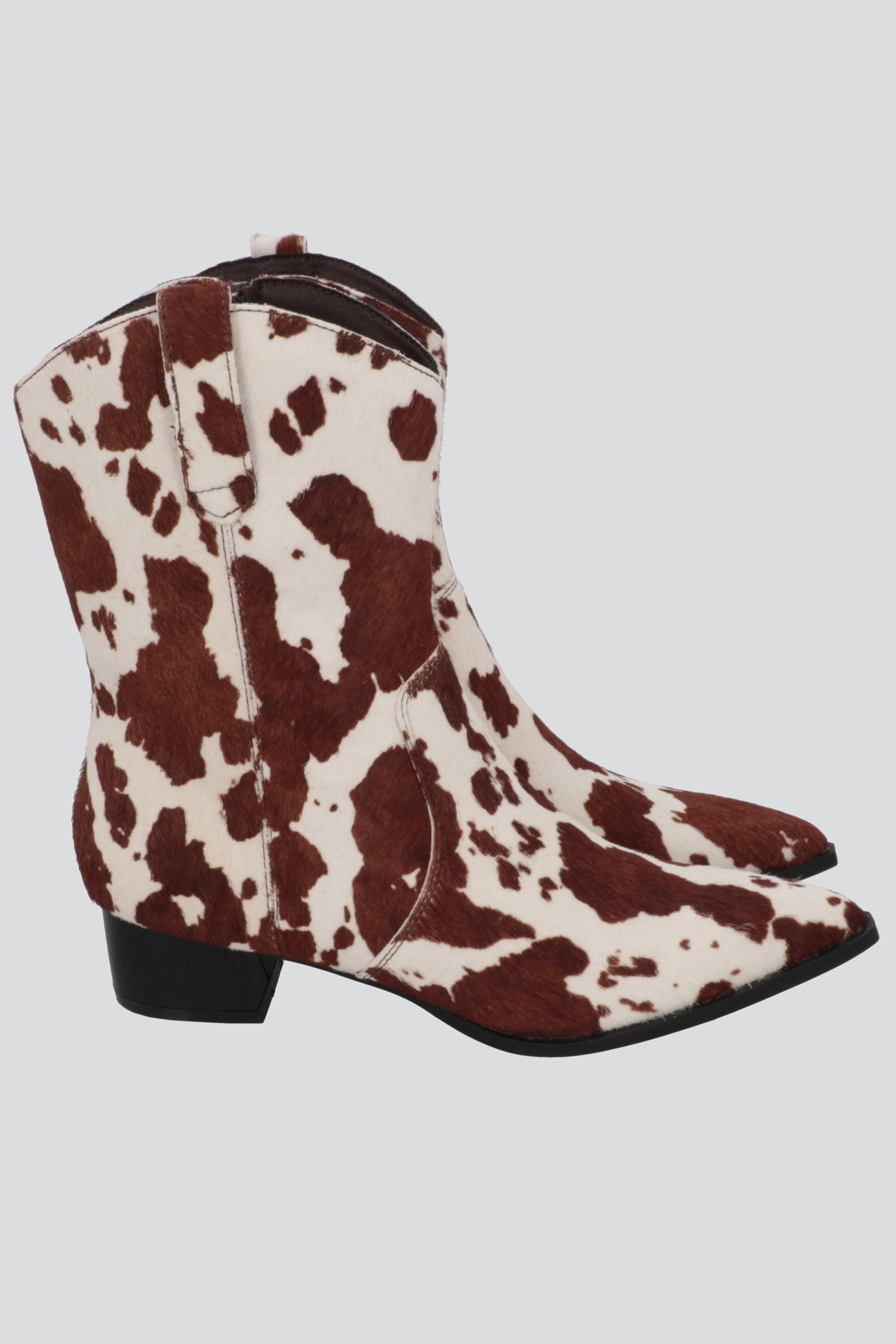Bota vaquera print de vaca 100% piel CAFE