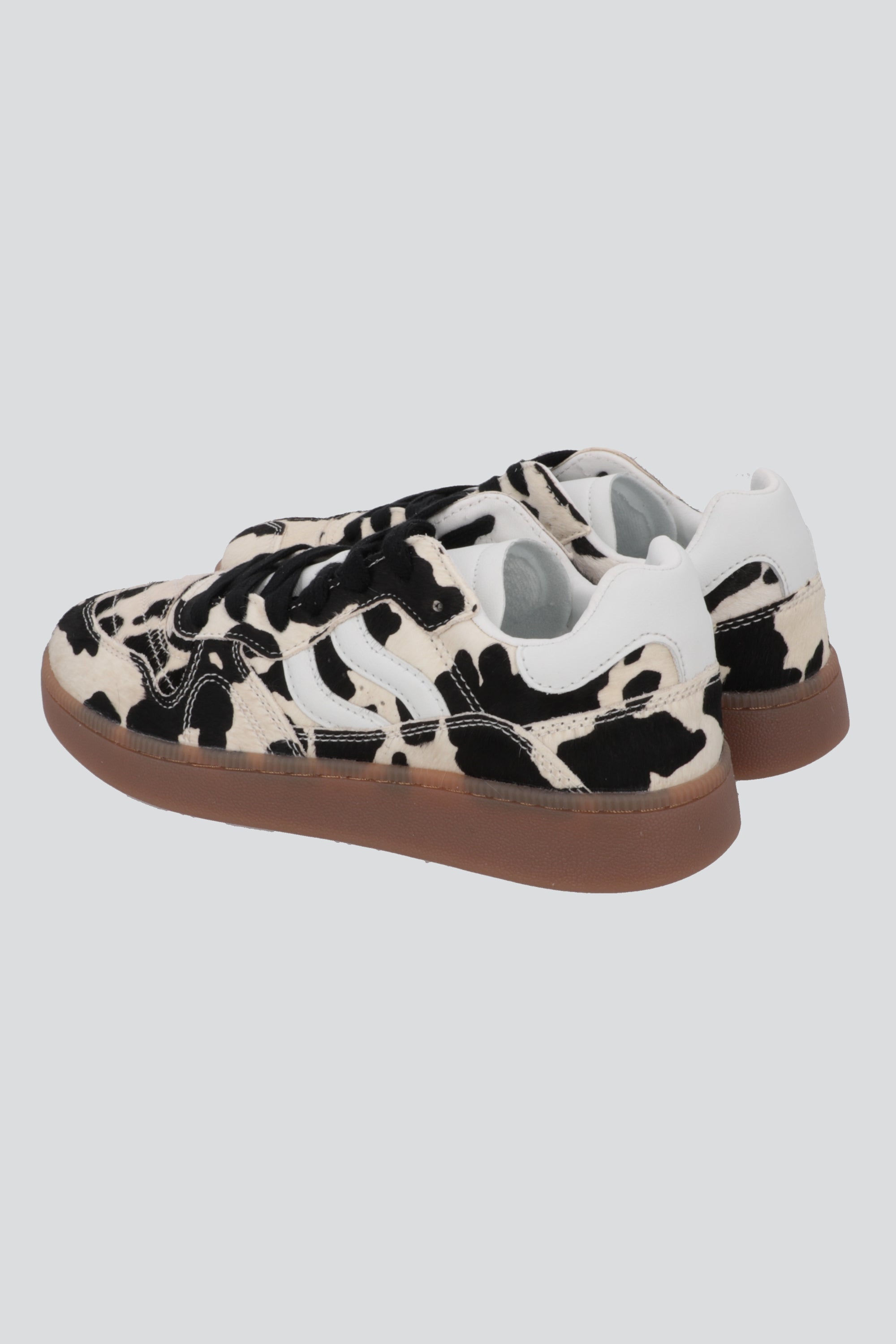 Tenis print de vaca 100% piel CAFE
