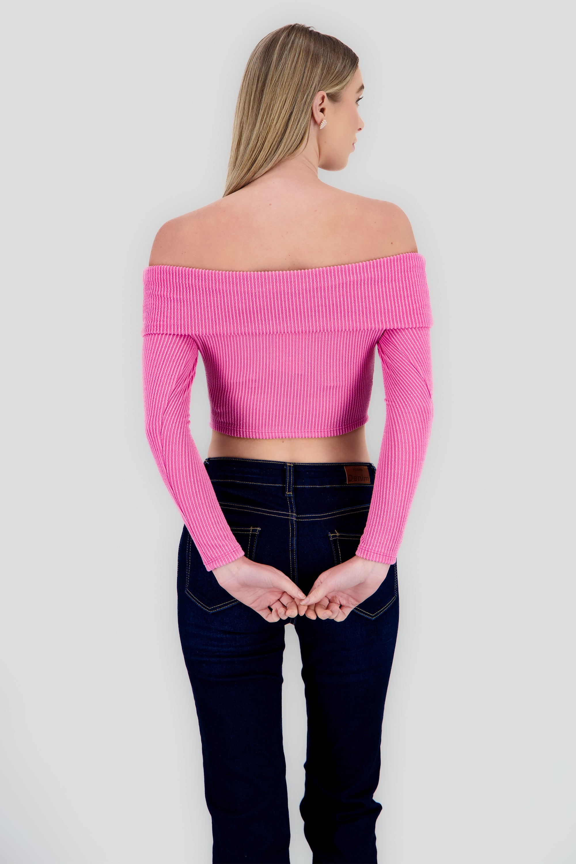 BRIGHT PINK