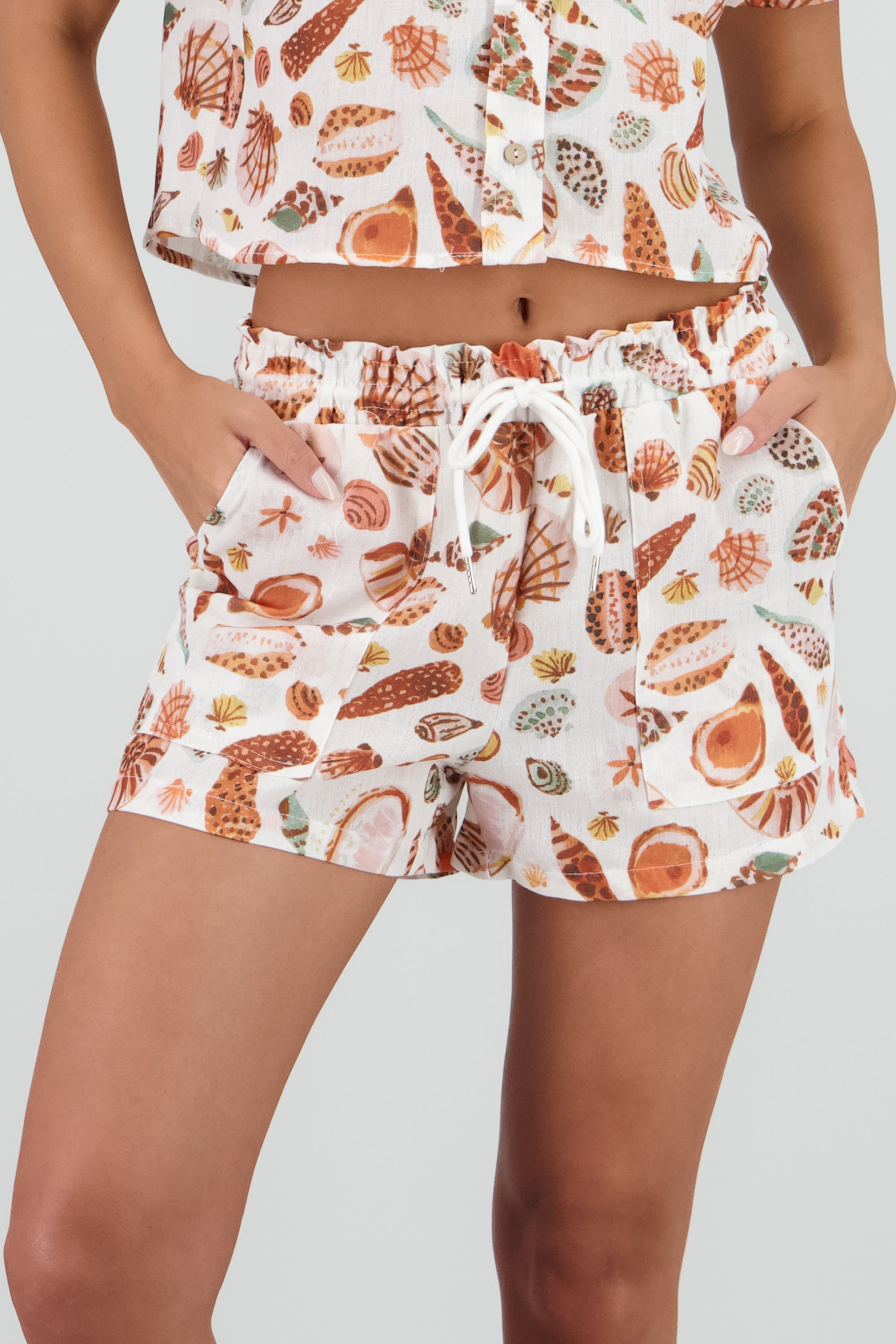 Short estampado de conchas MULTICOLOR