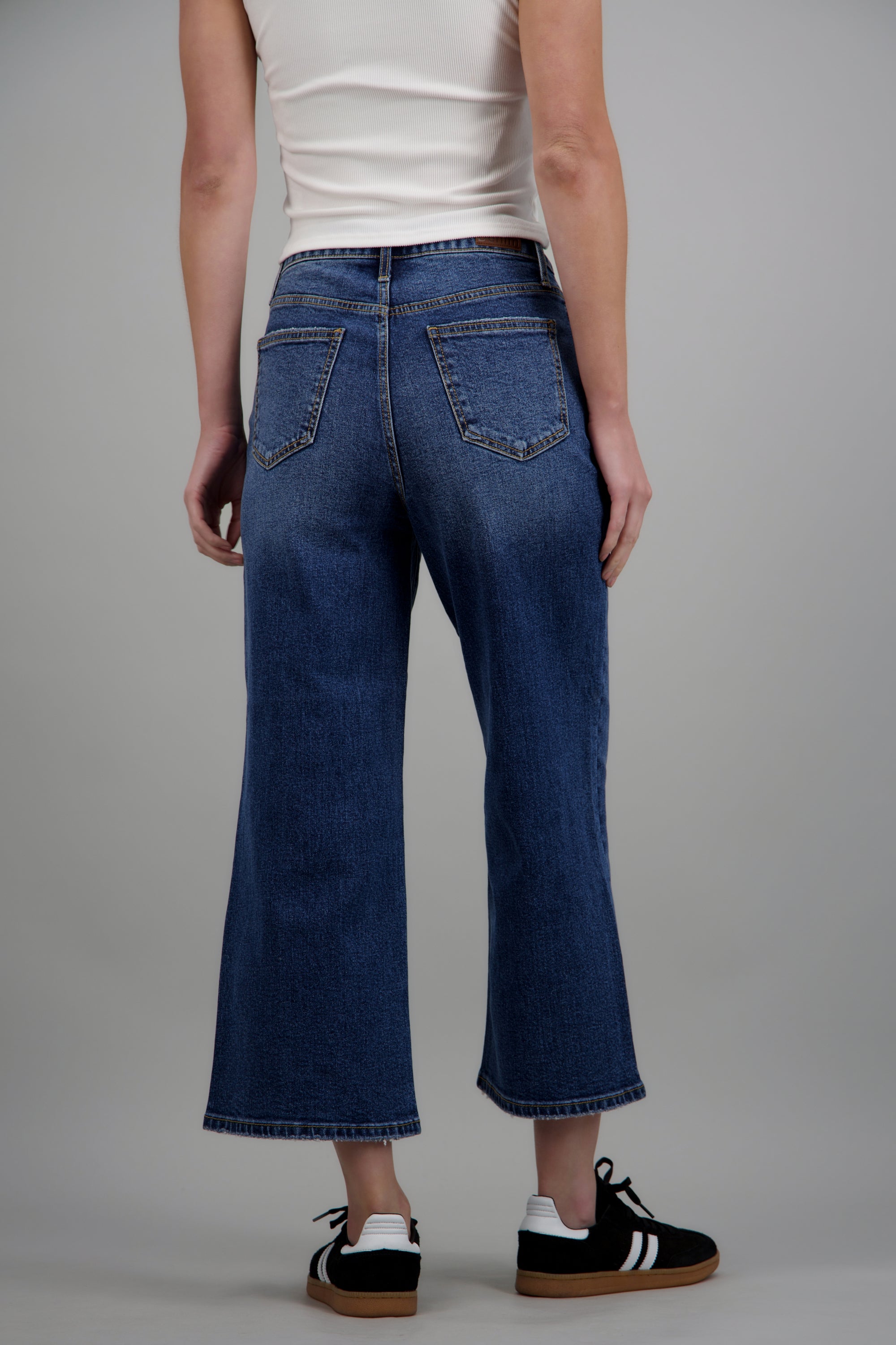DARK WASH