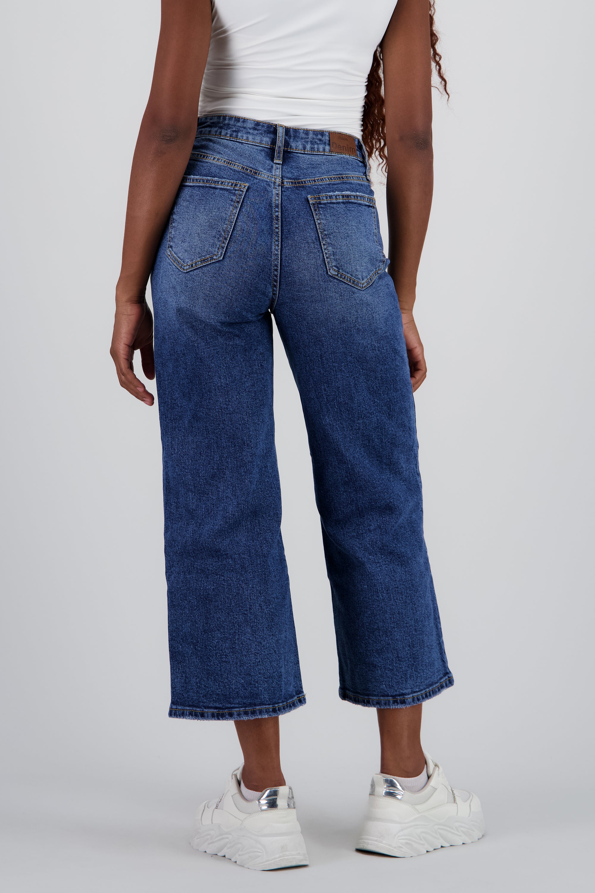 DARK WASH