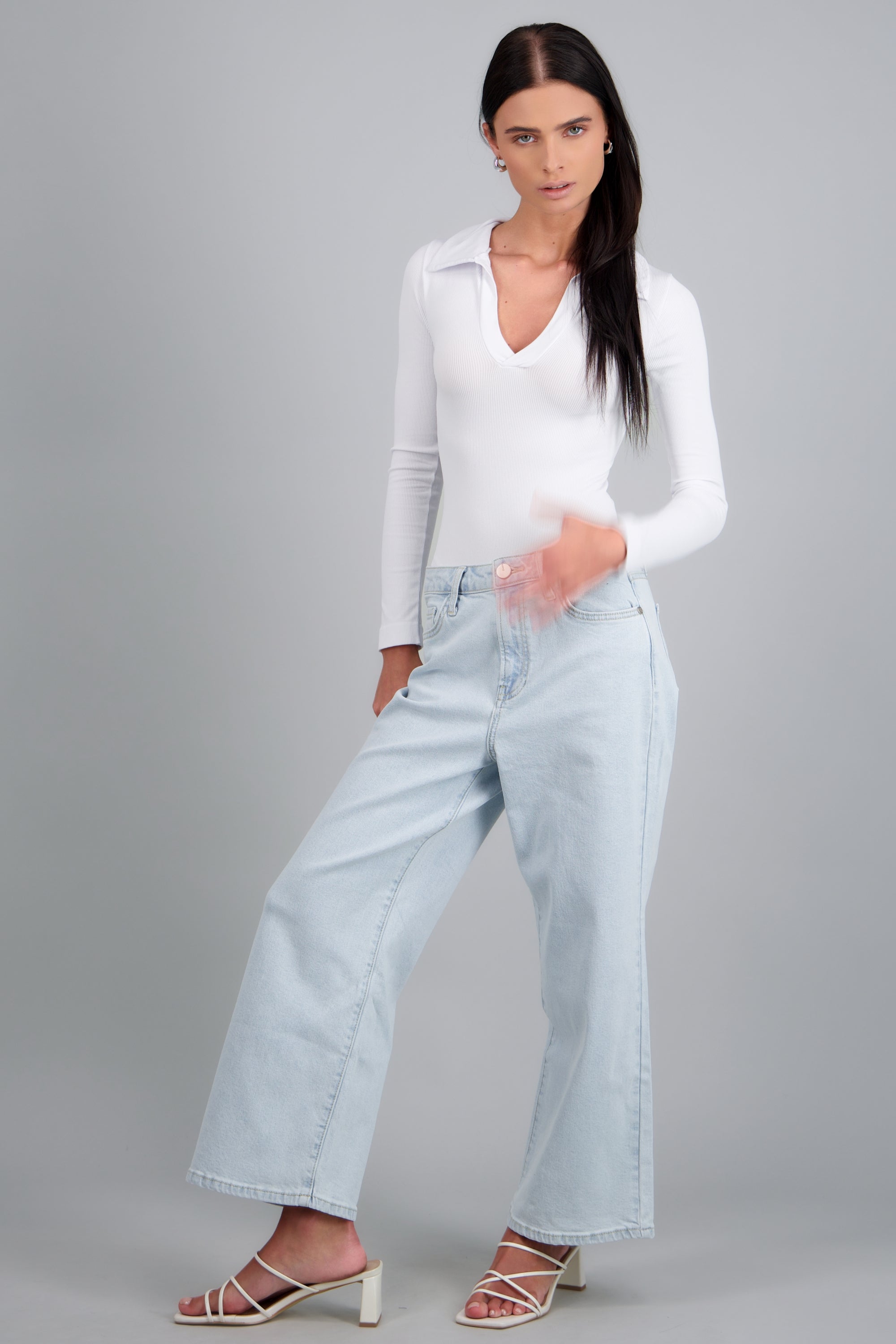 JEANS CROPPED MID RISE SUPER BLEACHED