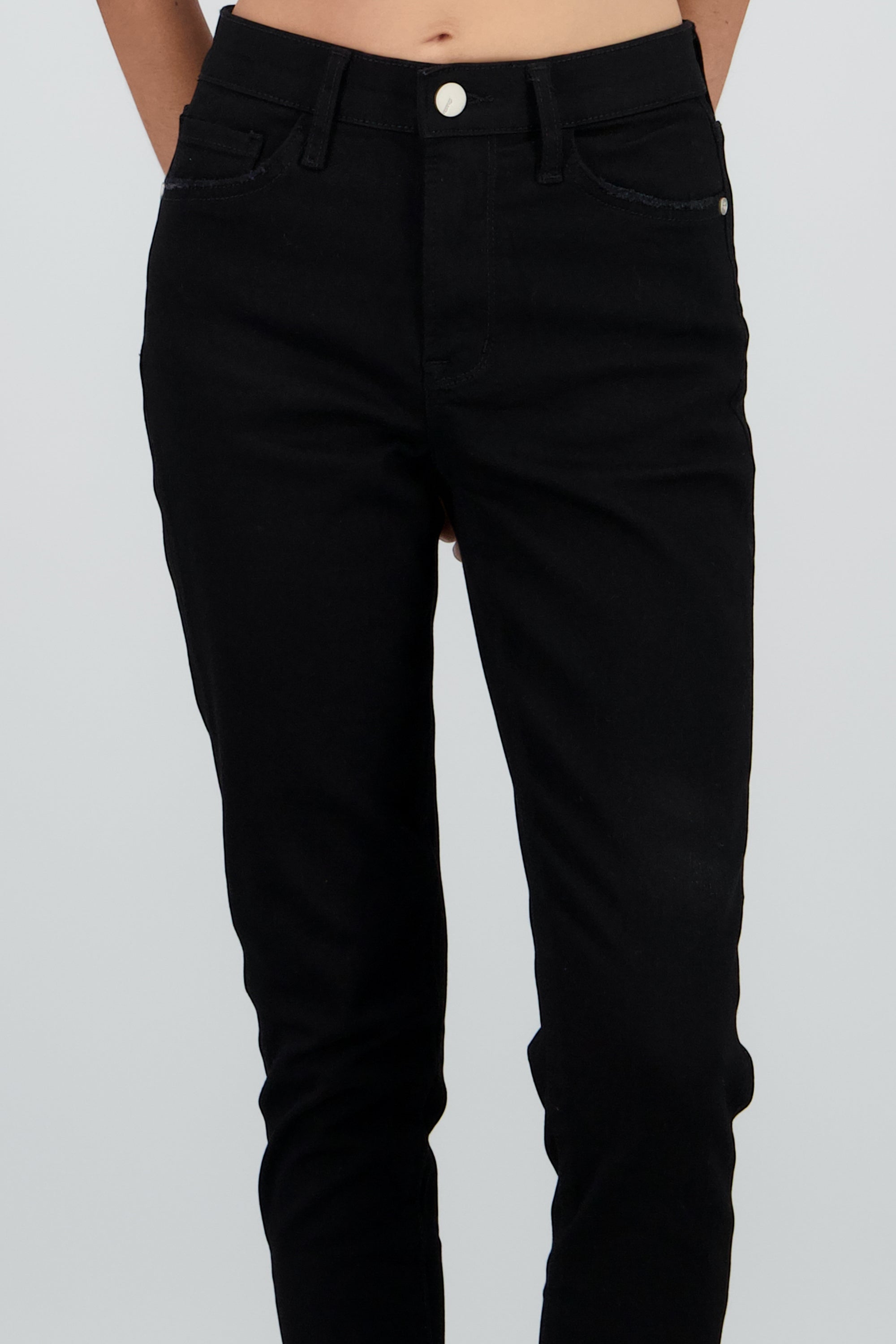 Jeans skinny elástico NEGRO