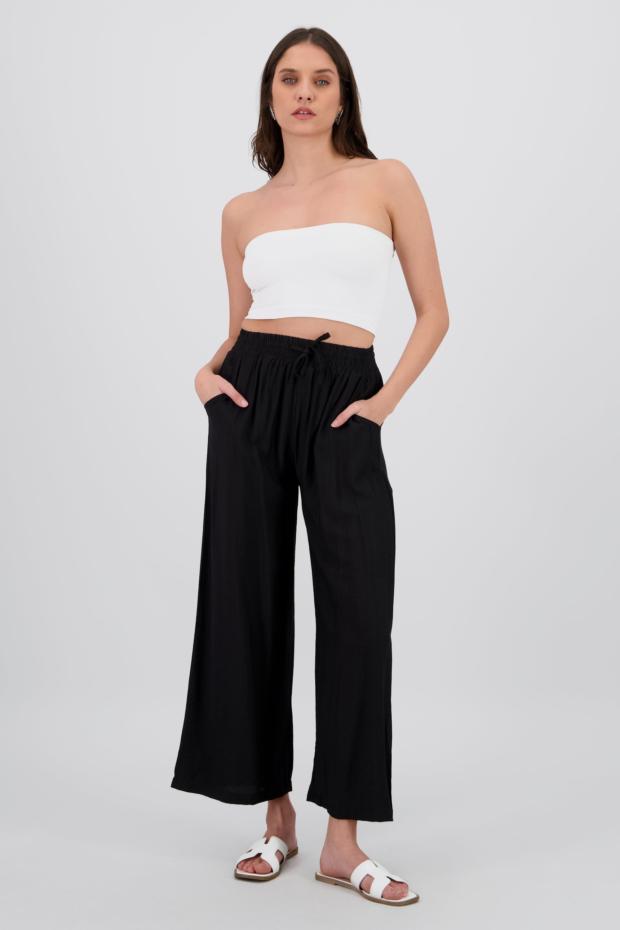 PANTALON AMPLIO NEGRO