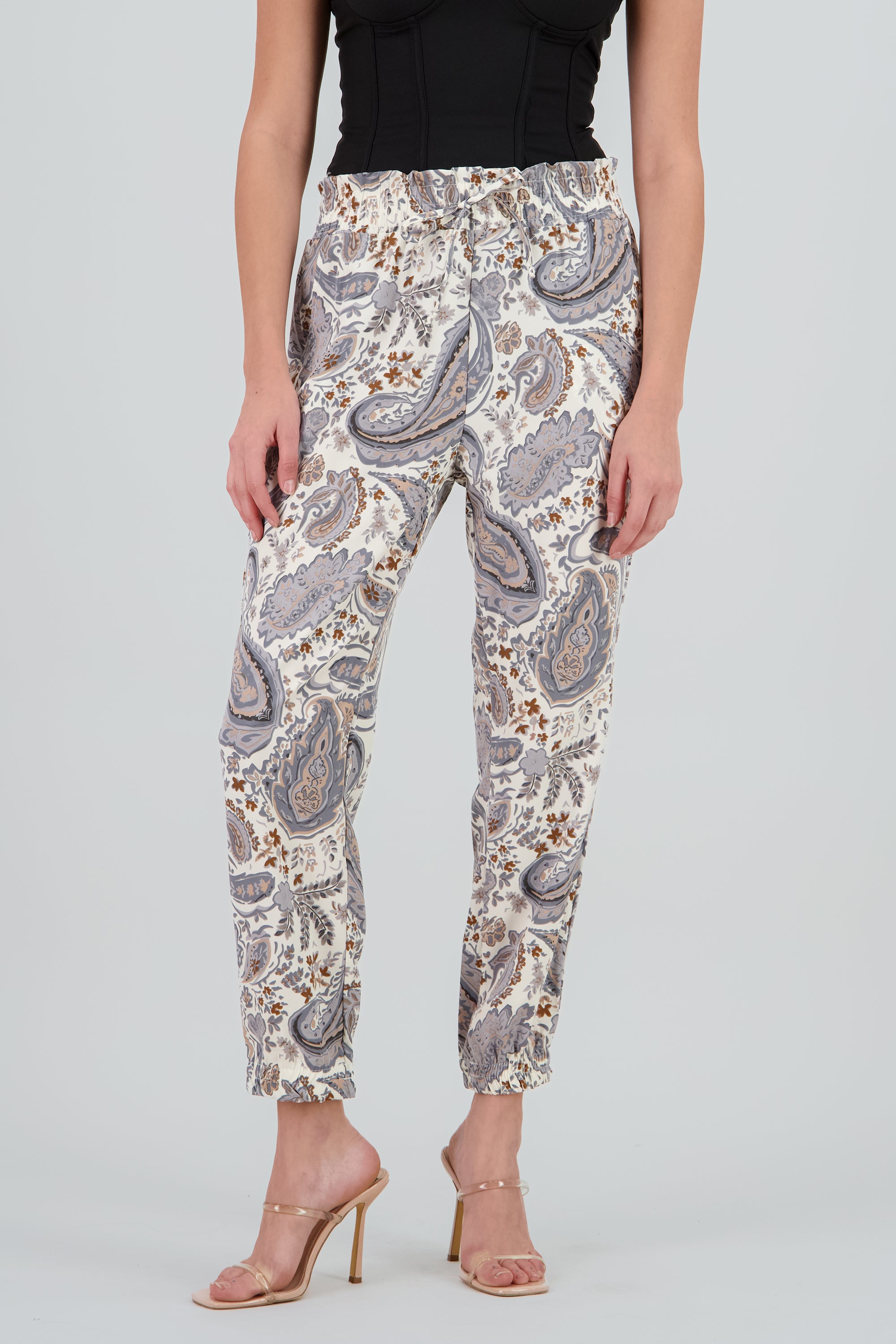 PANTALON ESTAMPADO GRIS COMBO