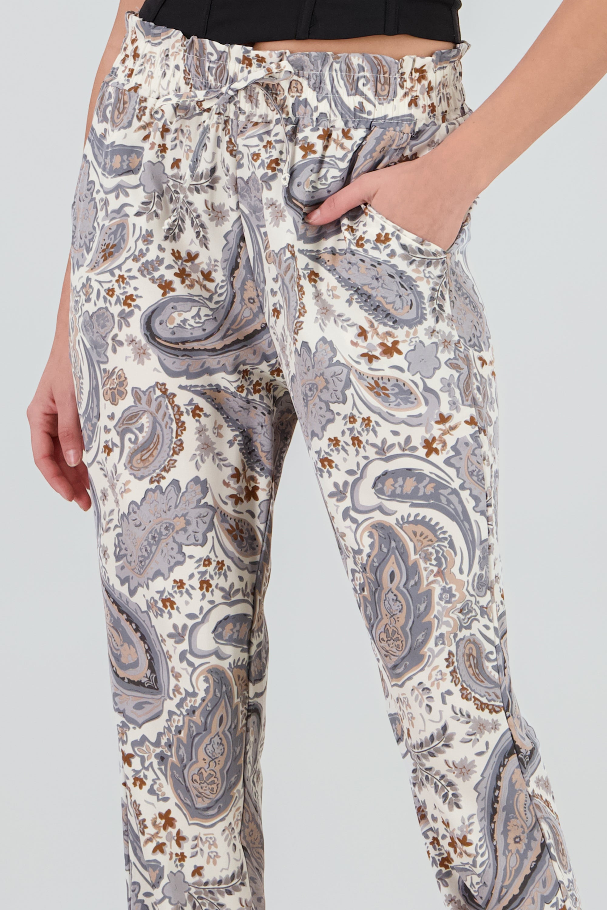 PANTALON ESTAMPADO GRIS COMBO