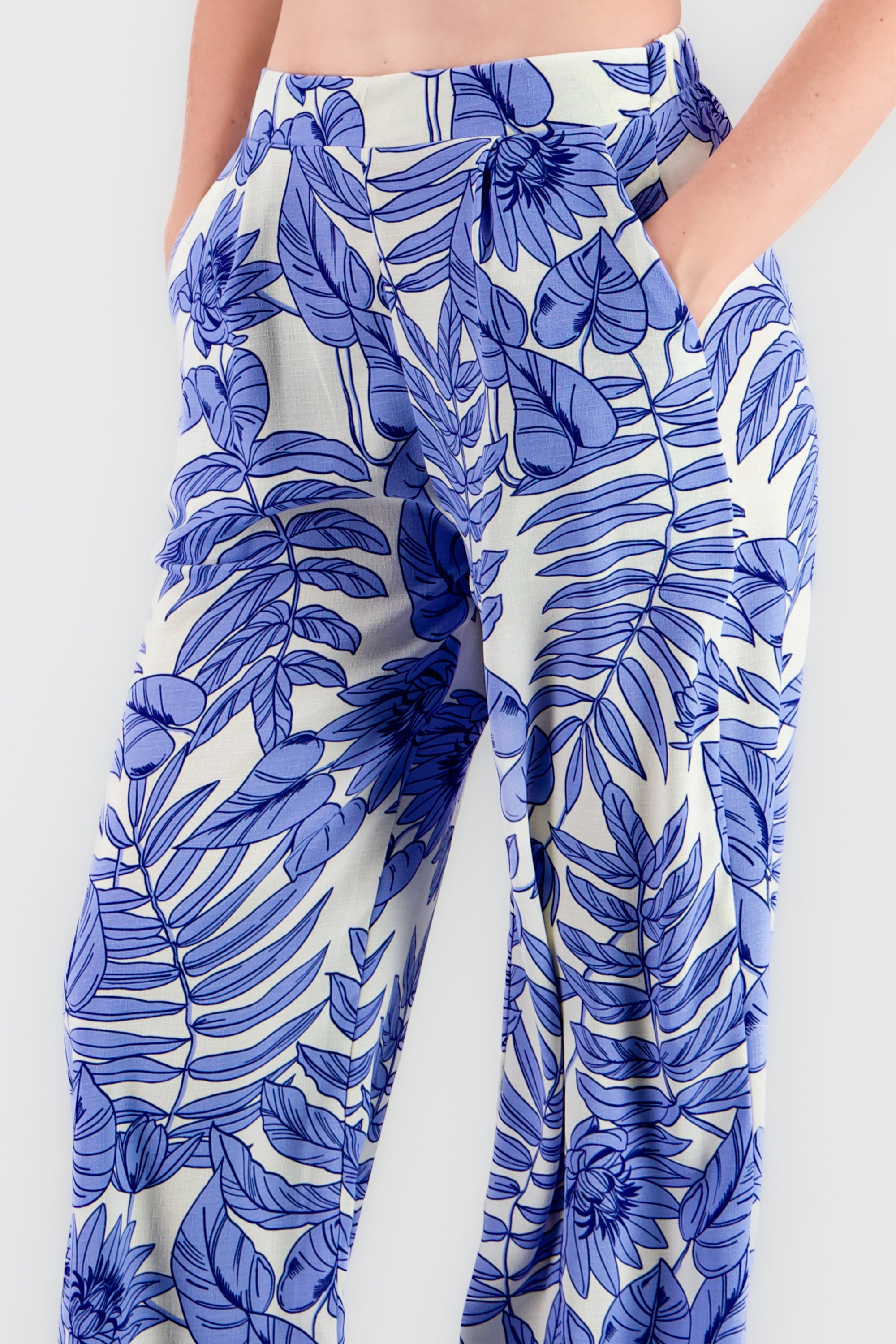Pantalon amplio fluido estampado AZUL COMBO