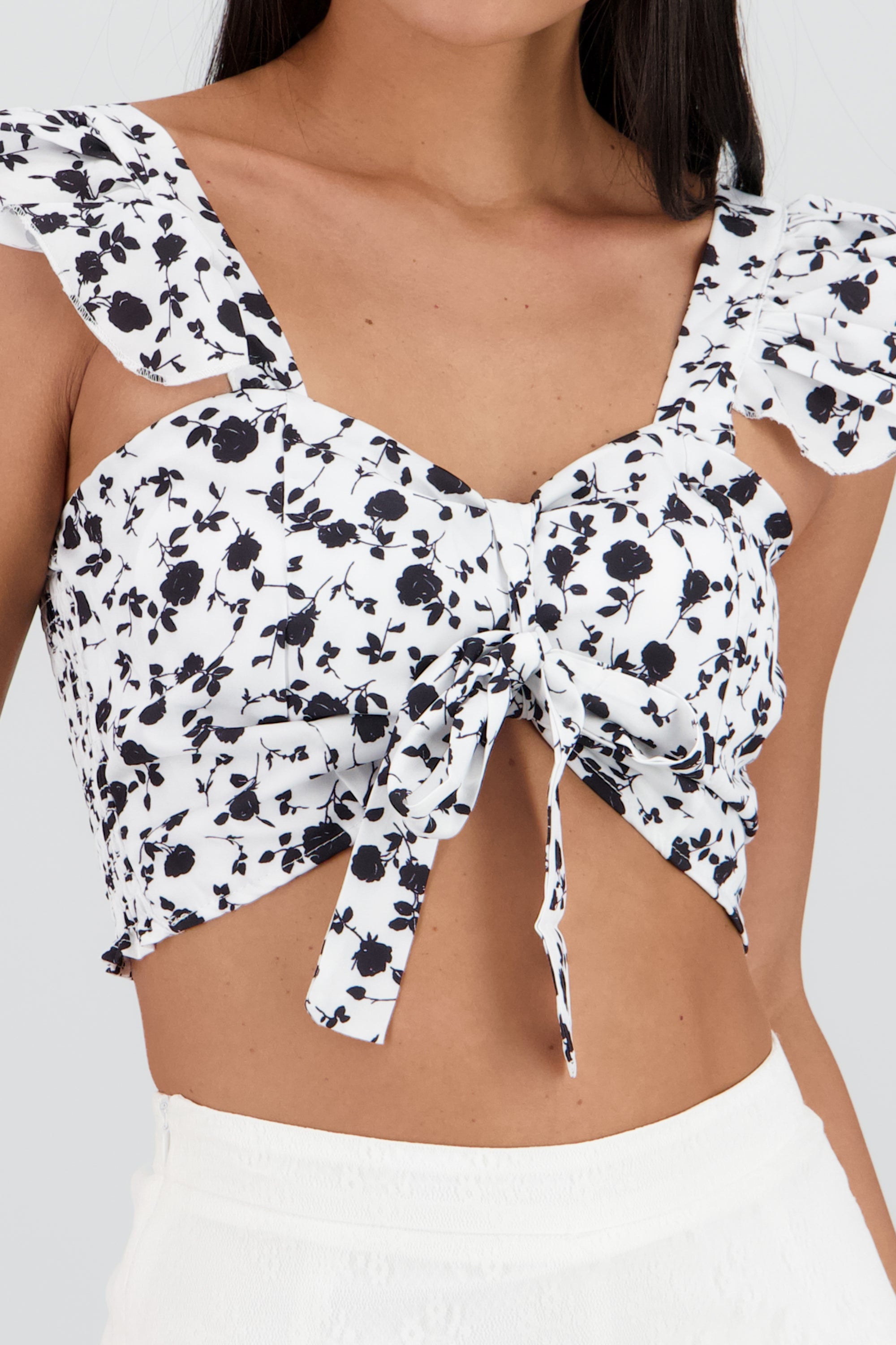 Top crop olanes estampado flores BLANCO