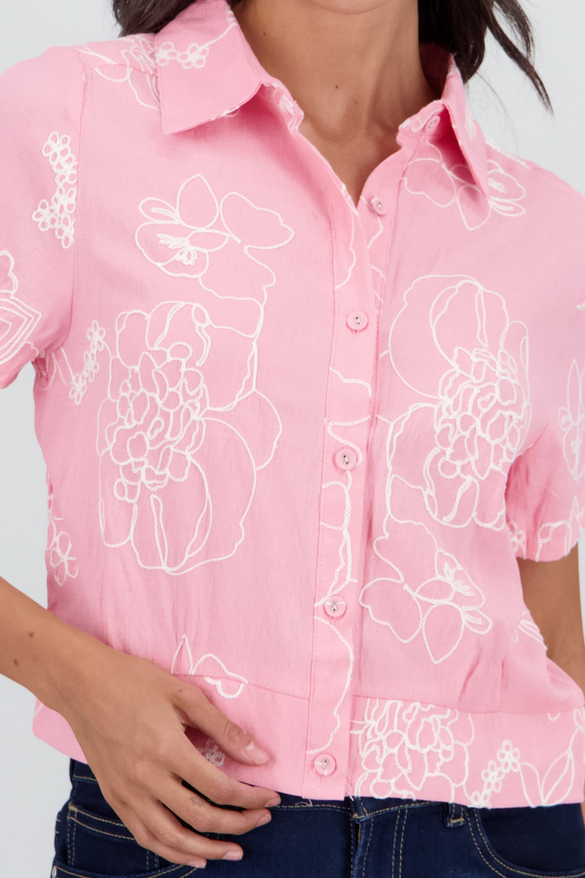 Camisa manga corta bordado ROSA