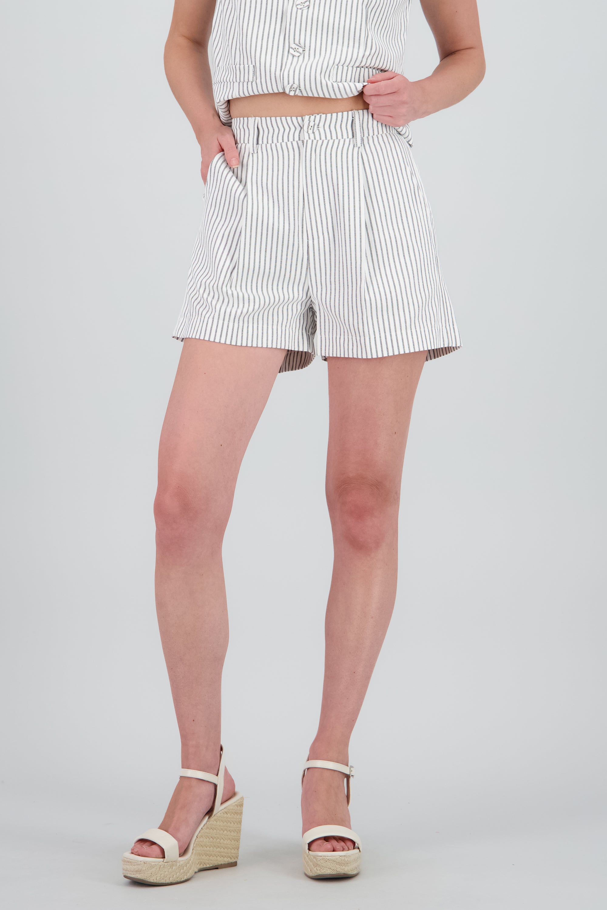Short amplio rayas NEGRO