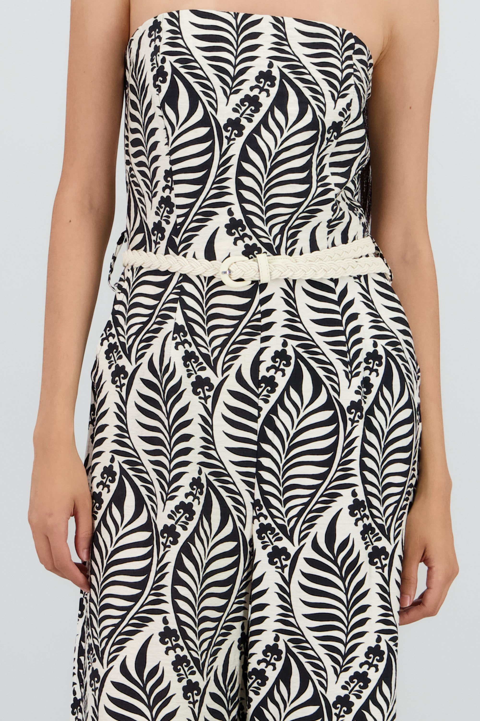 Jumpsuit strapless estampado con cinturon NEGRO COMBO