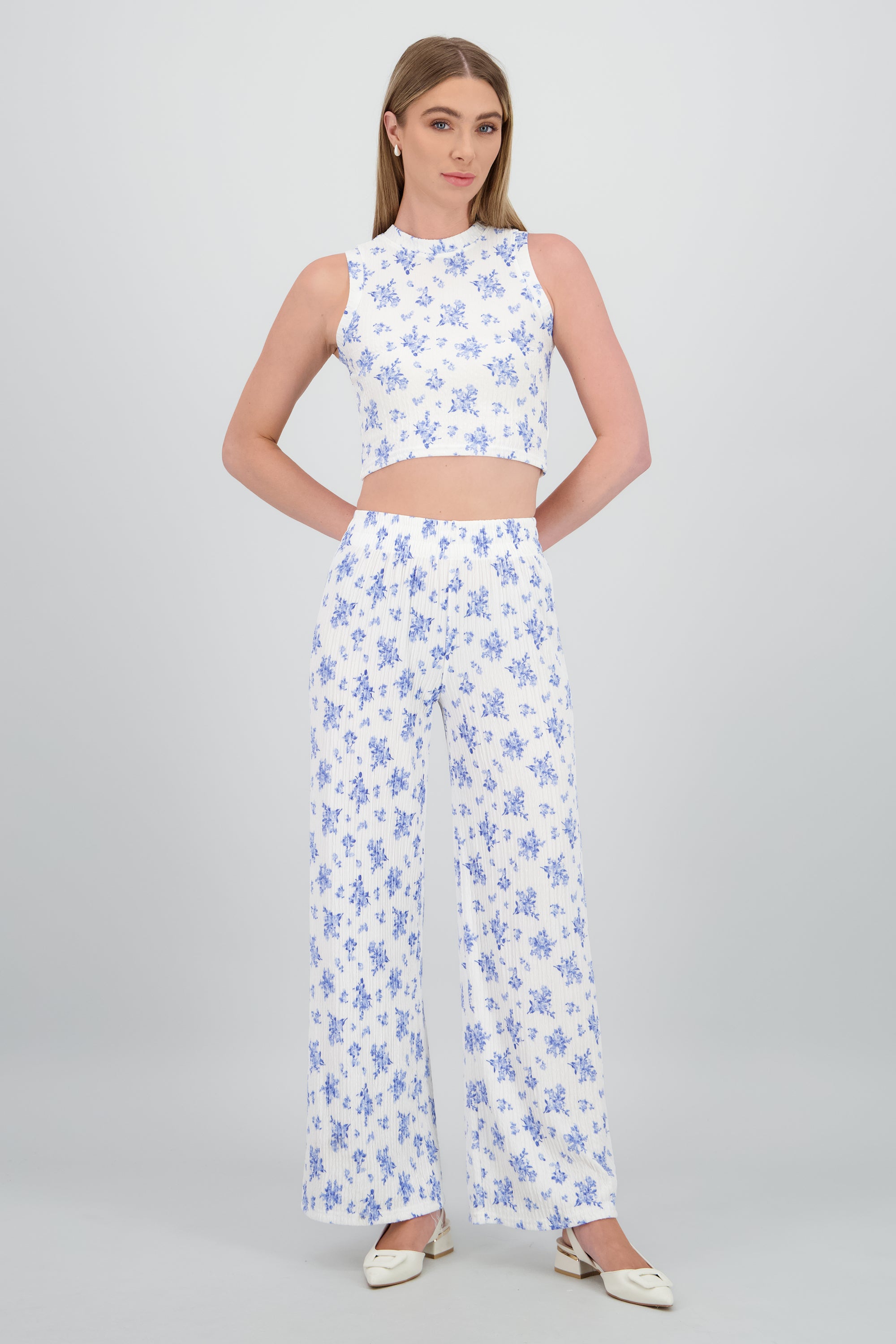 Pantalon amplio textura y flores BLANCO COMBO