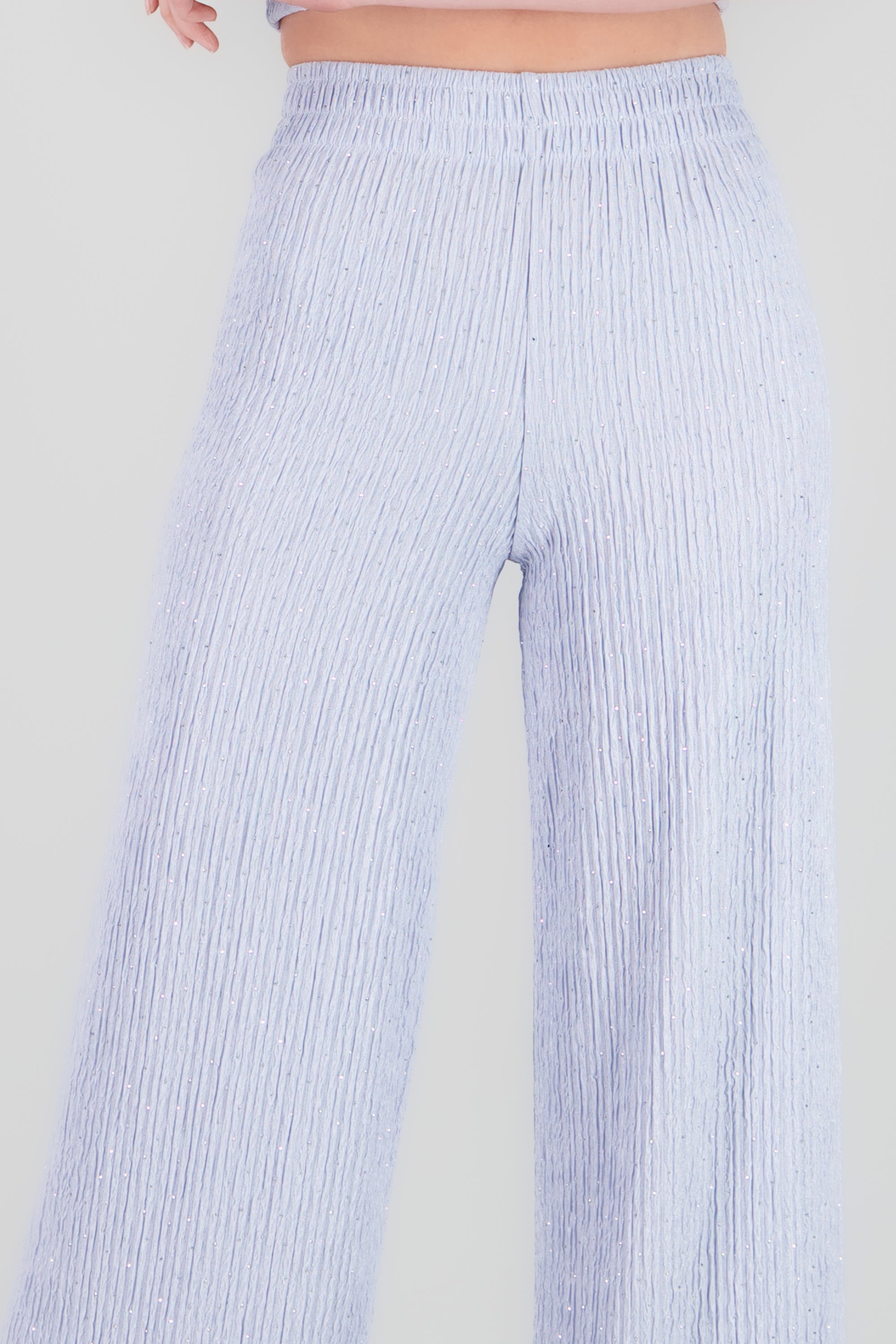 Pantalon fluido textura brillos AZUL PASTEL