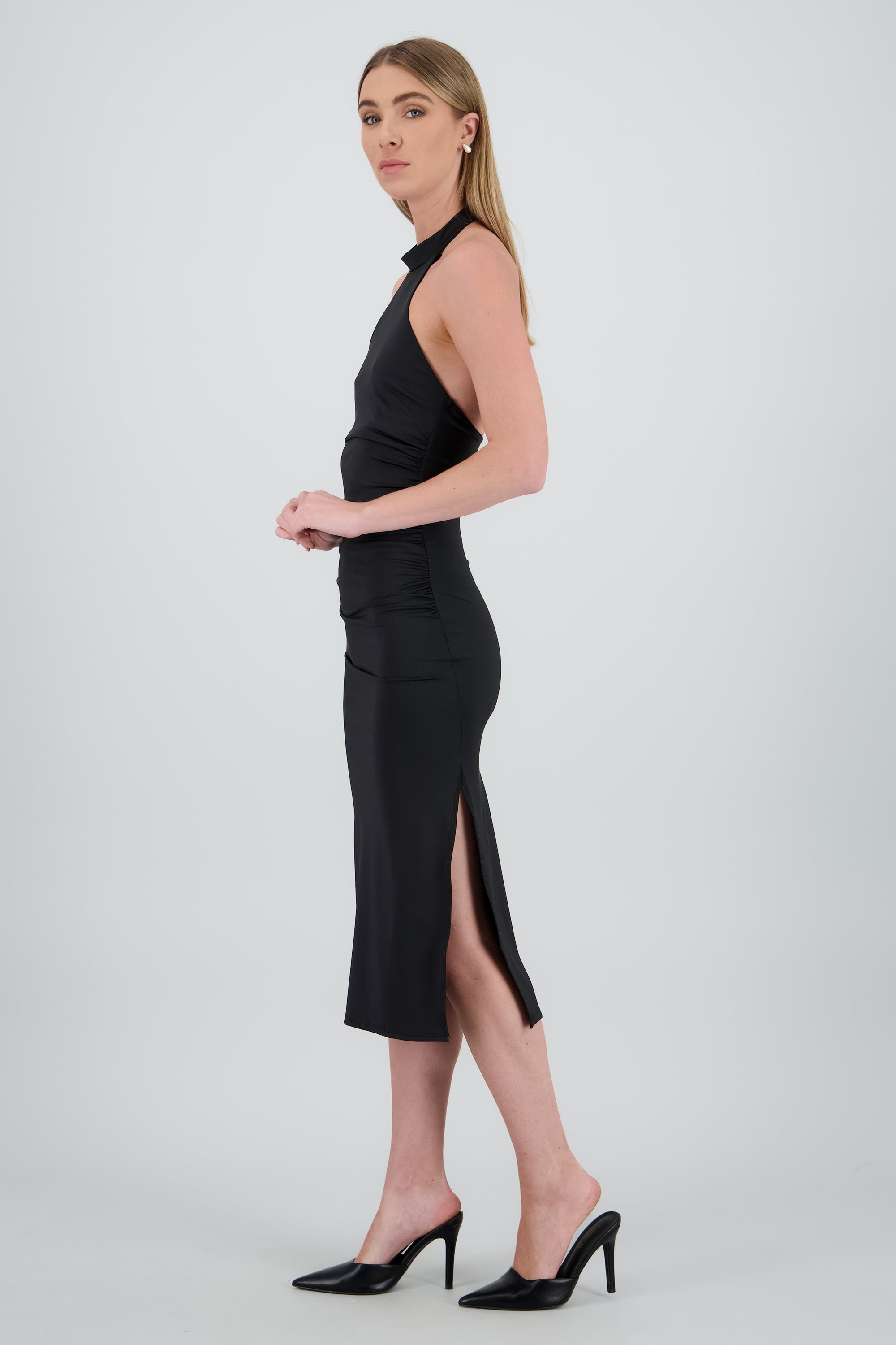 Vestido midi halter drapeado NEGRO