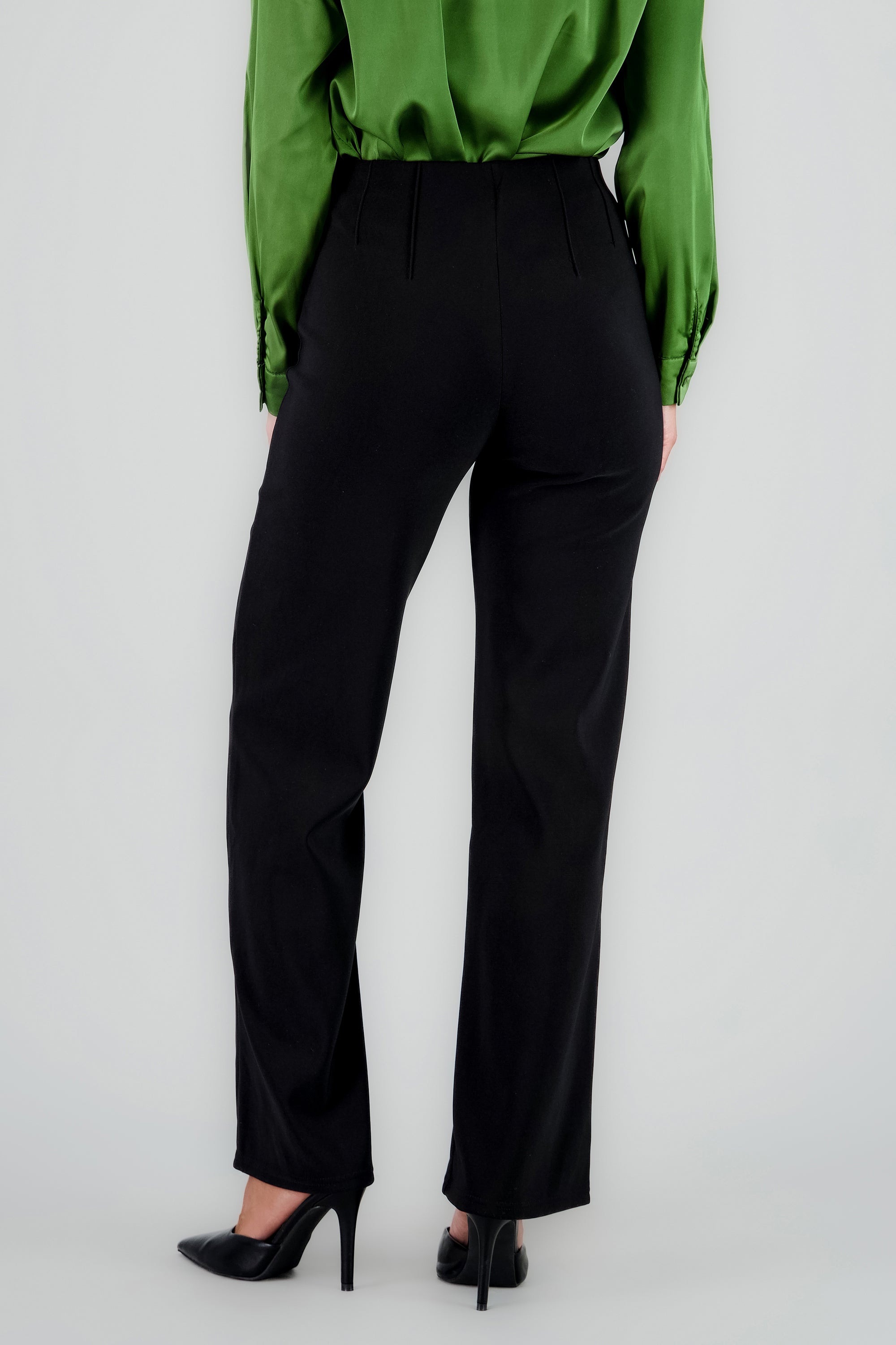 Pantalon de vestir con pinzas NEGRO