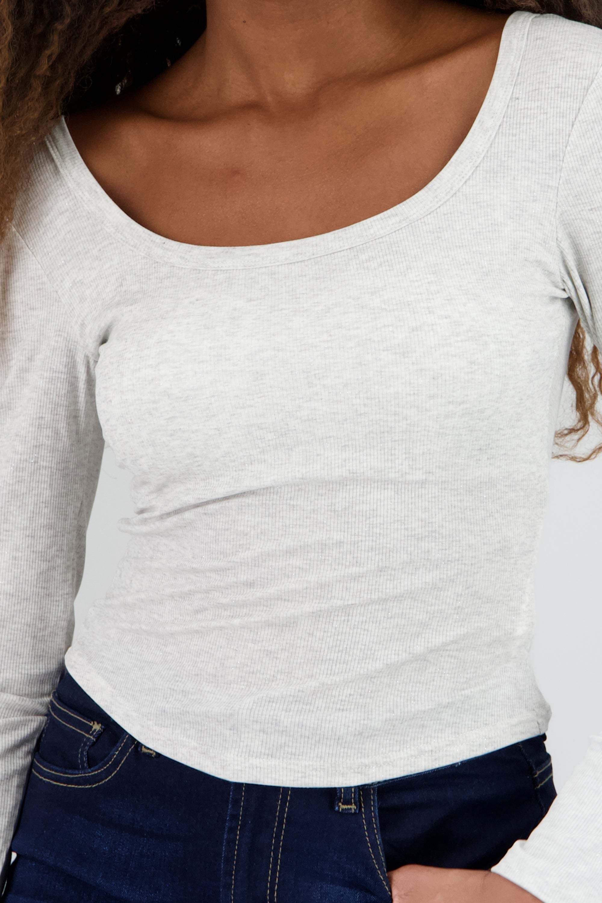 Blusa manga larga cuello redondo GRIS