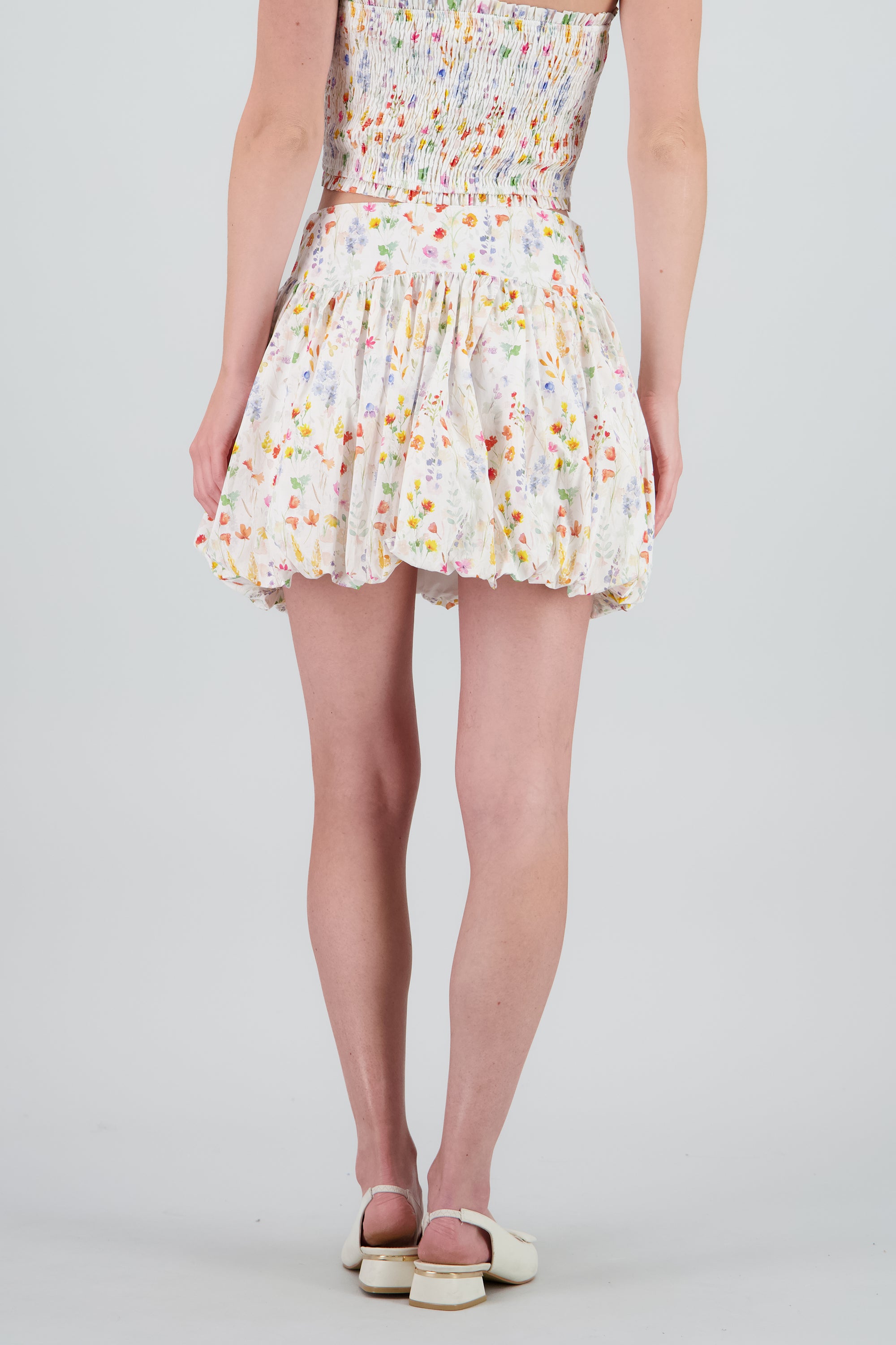 Falda mini globo estampado flores BLANCO COMBO
