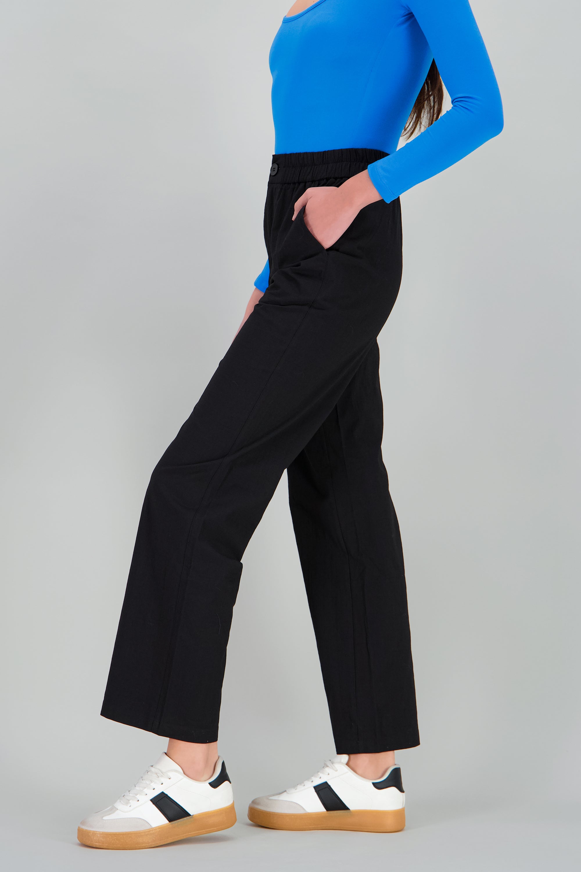 Pantalon vestir recto NEGRO