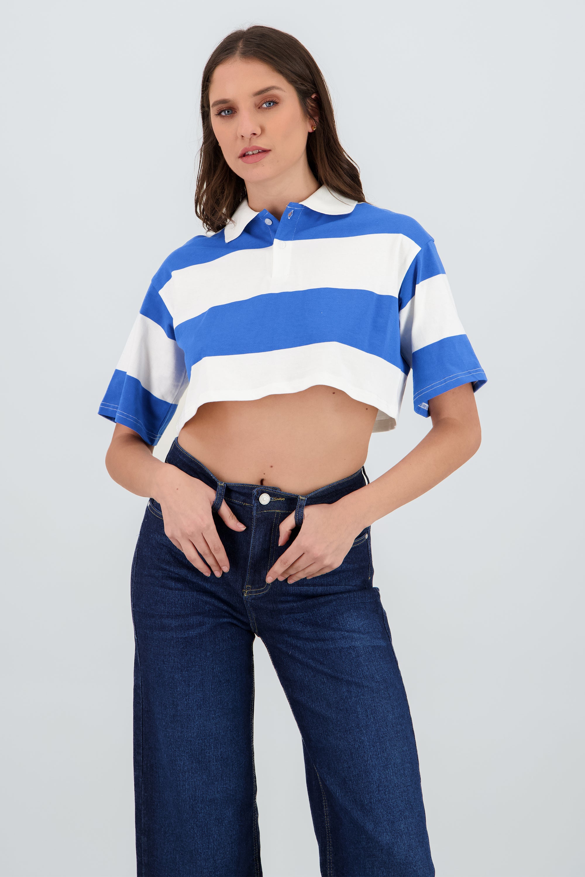 T-shirt crop cuello polo detalle rayas AZUL COMBO