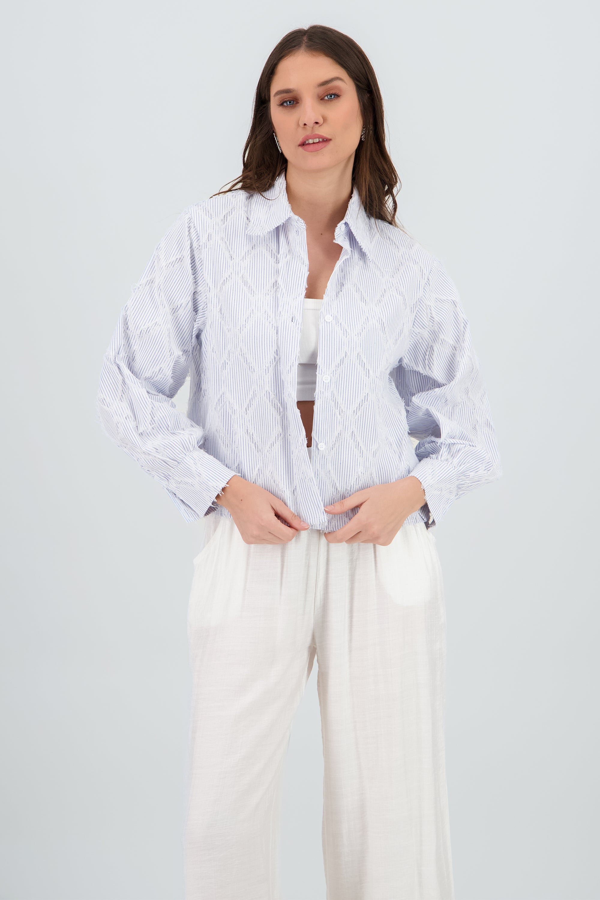 Camisa crop bordado AZUL COMBO