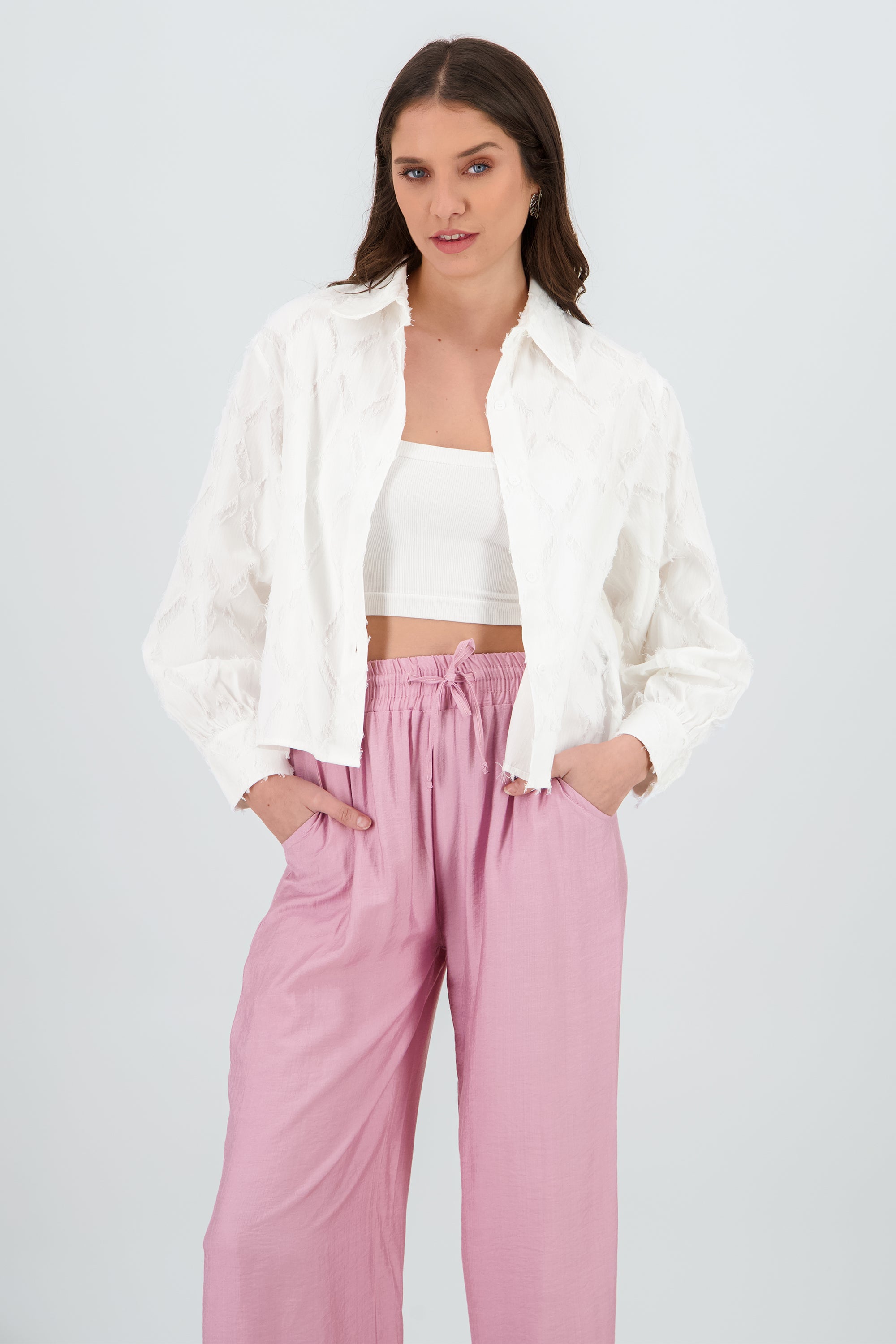 Camisa crop bordado BLANCO COMBO