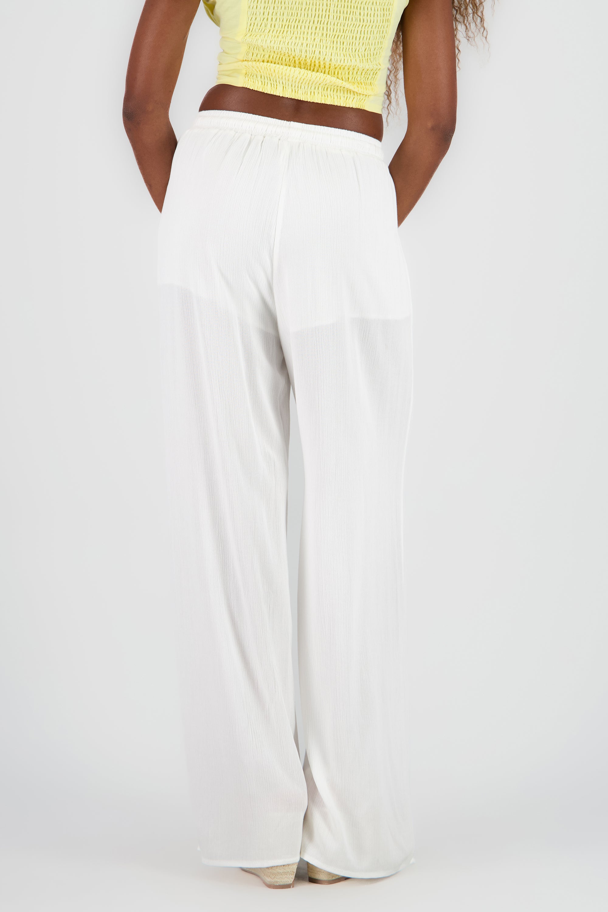 Pantalon amplio con detalle jareta BLANCO