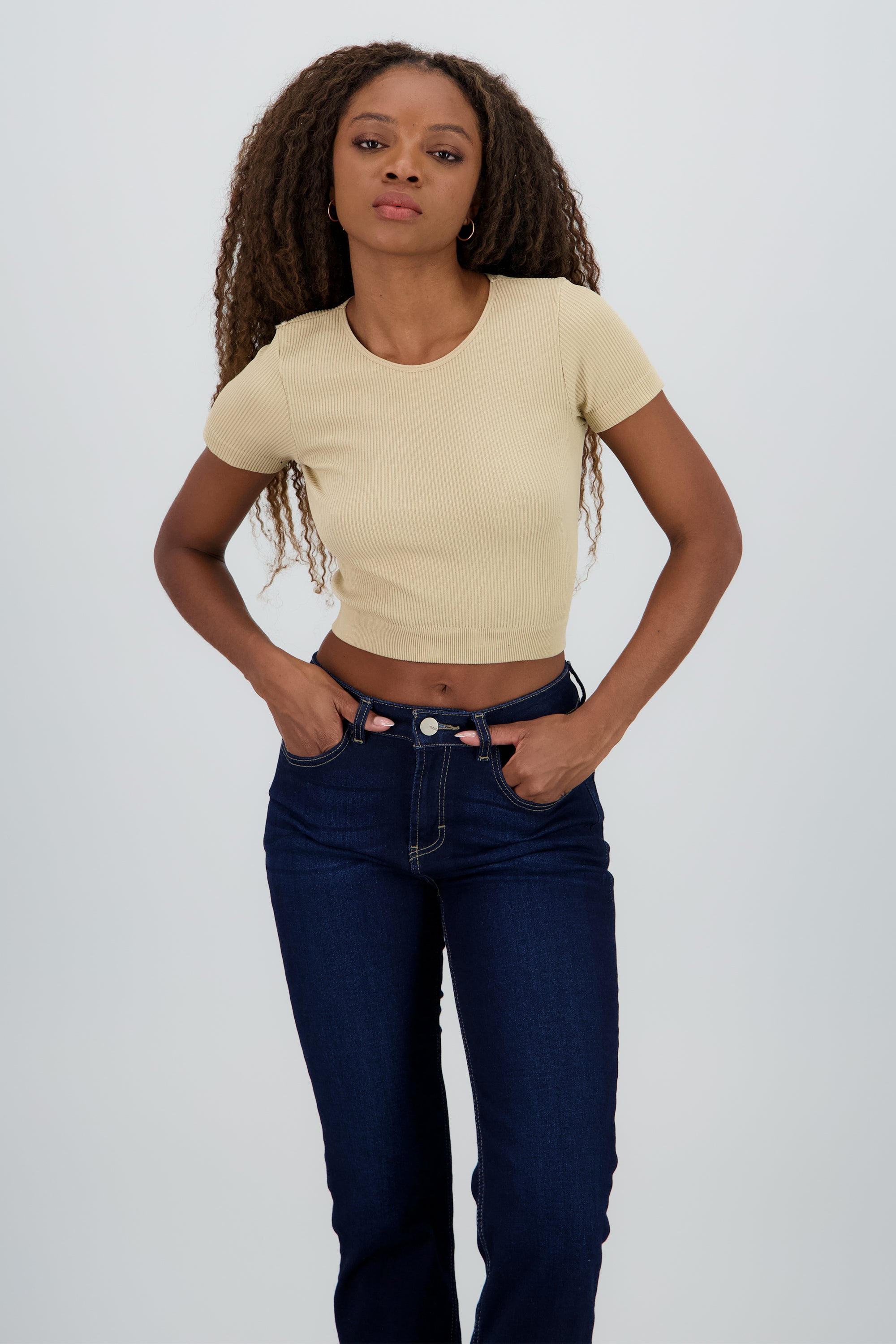Top corto rib manga corta KHAKI