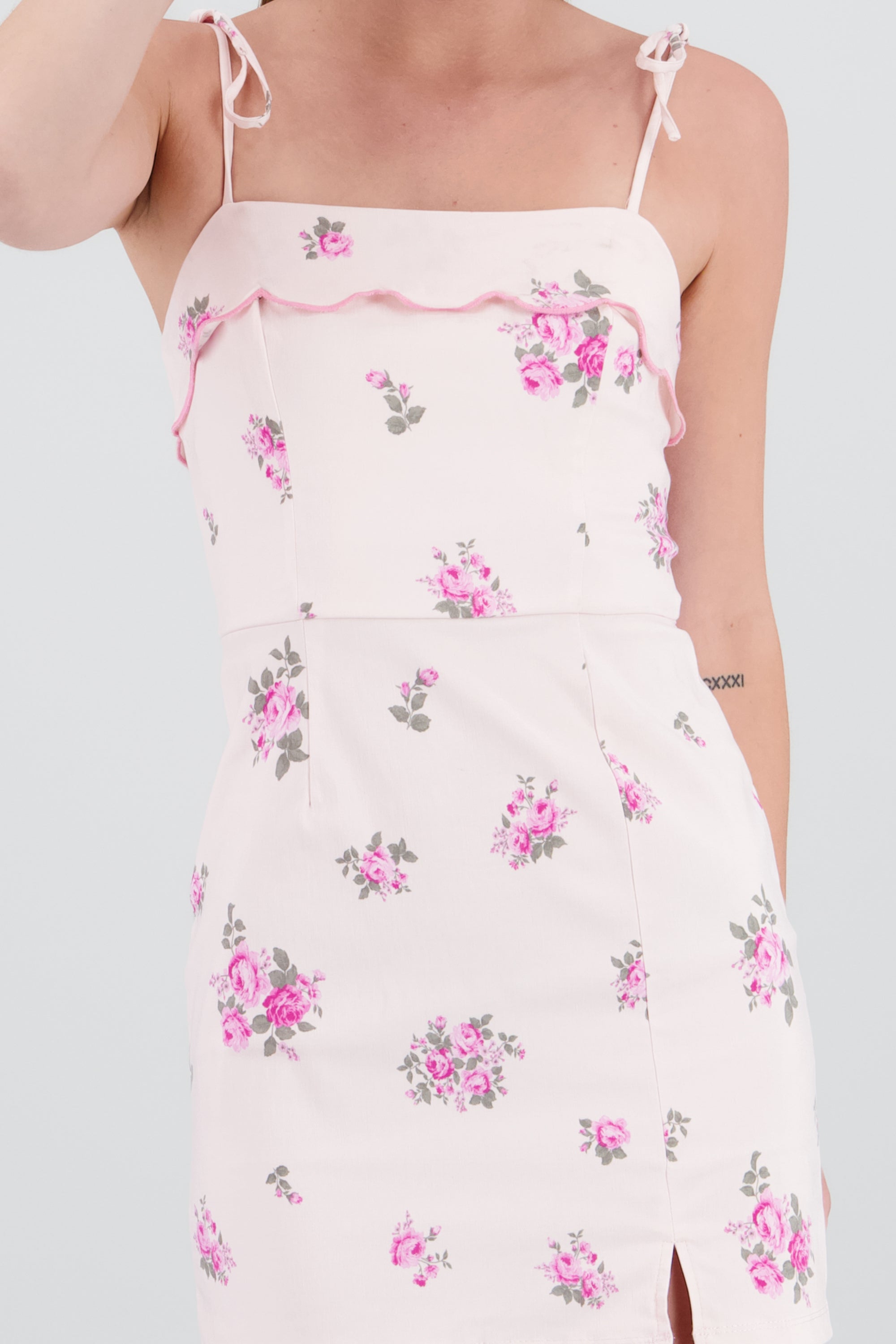 Vestido mini estampado floral manga tirantes ROSA