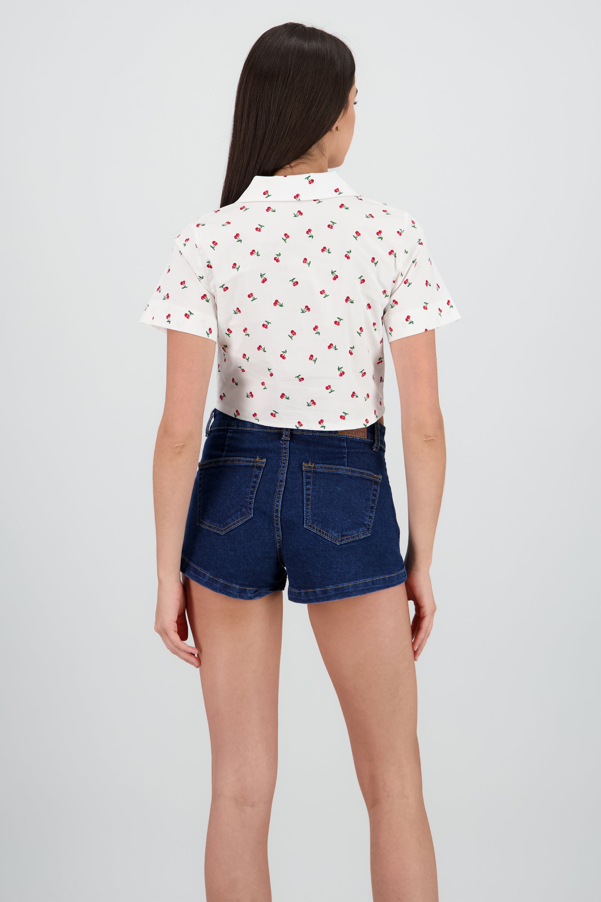 Camisa crop estampado cerezas BLANCO COMBO