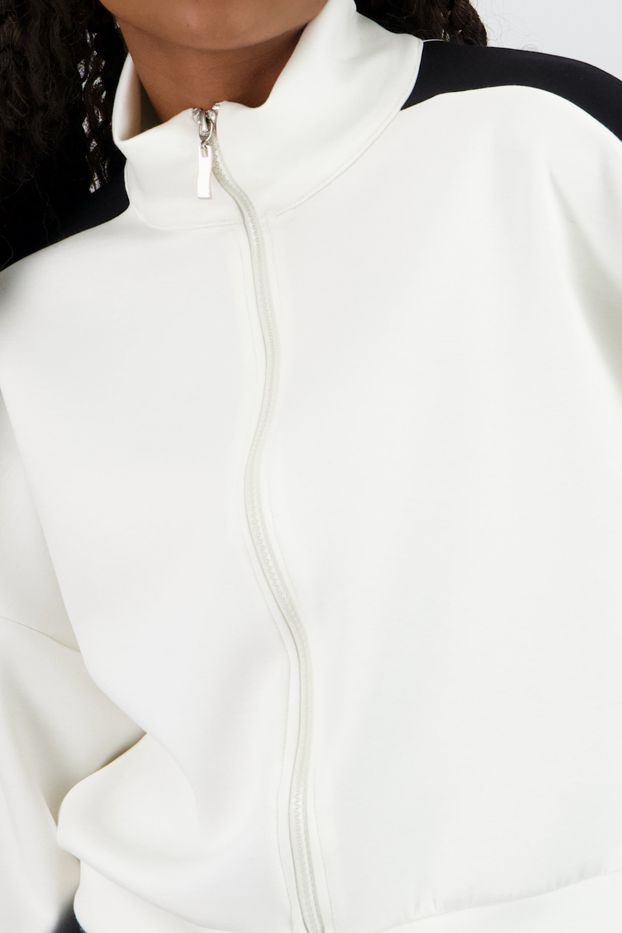 WHITE COMBO