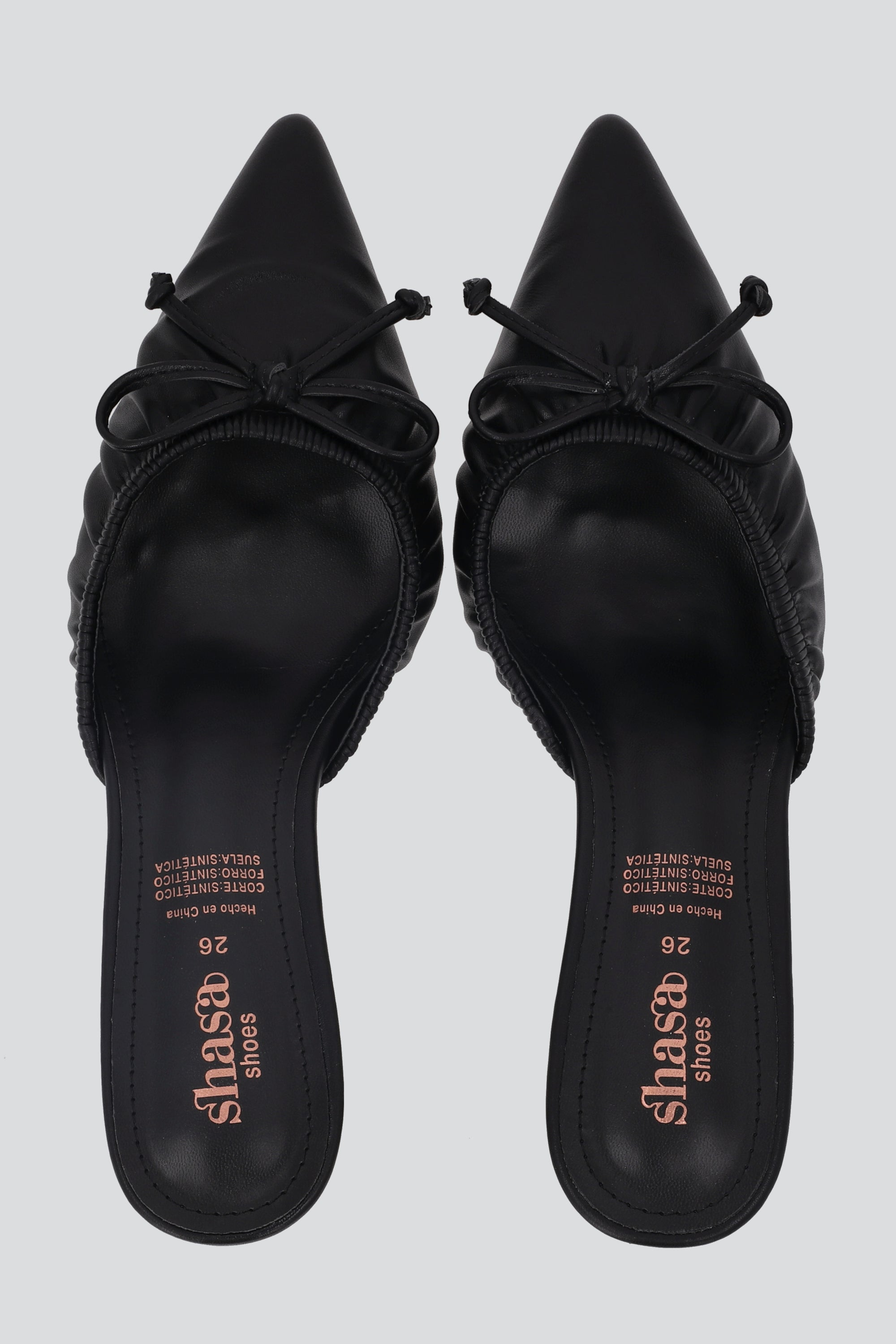 Tacon pointy plisado moño NEGRO