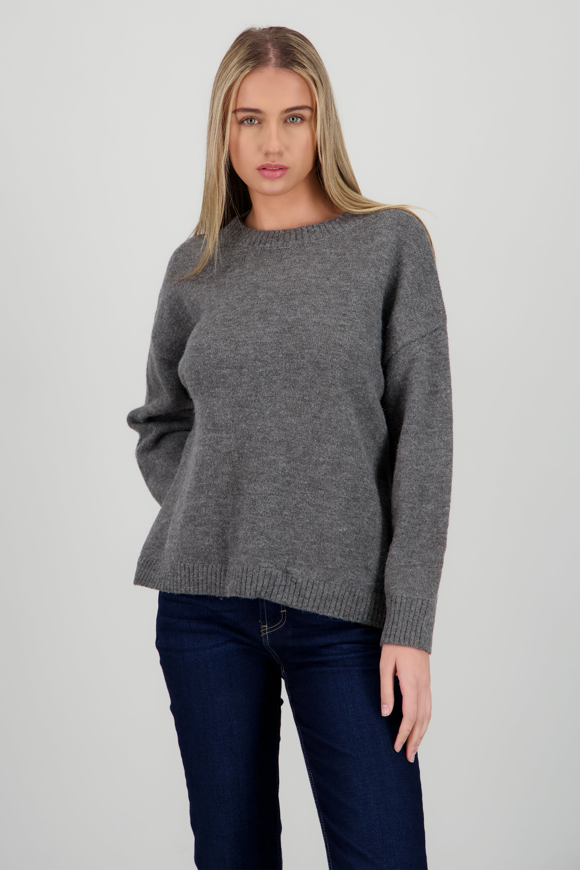 Sueter  cuello redondo liso GRIS JASPE