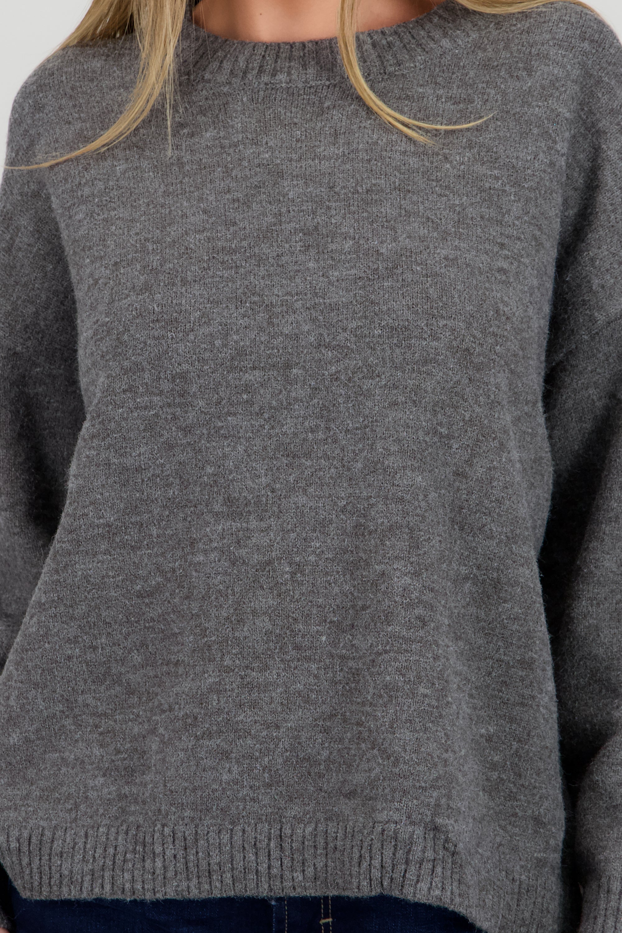 Sueter  cuello redondo liso GRIS JASPE