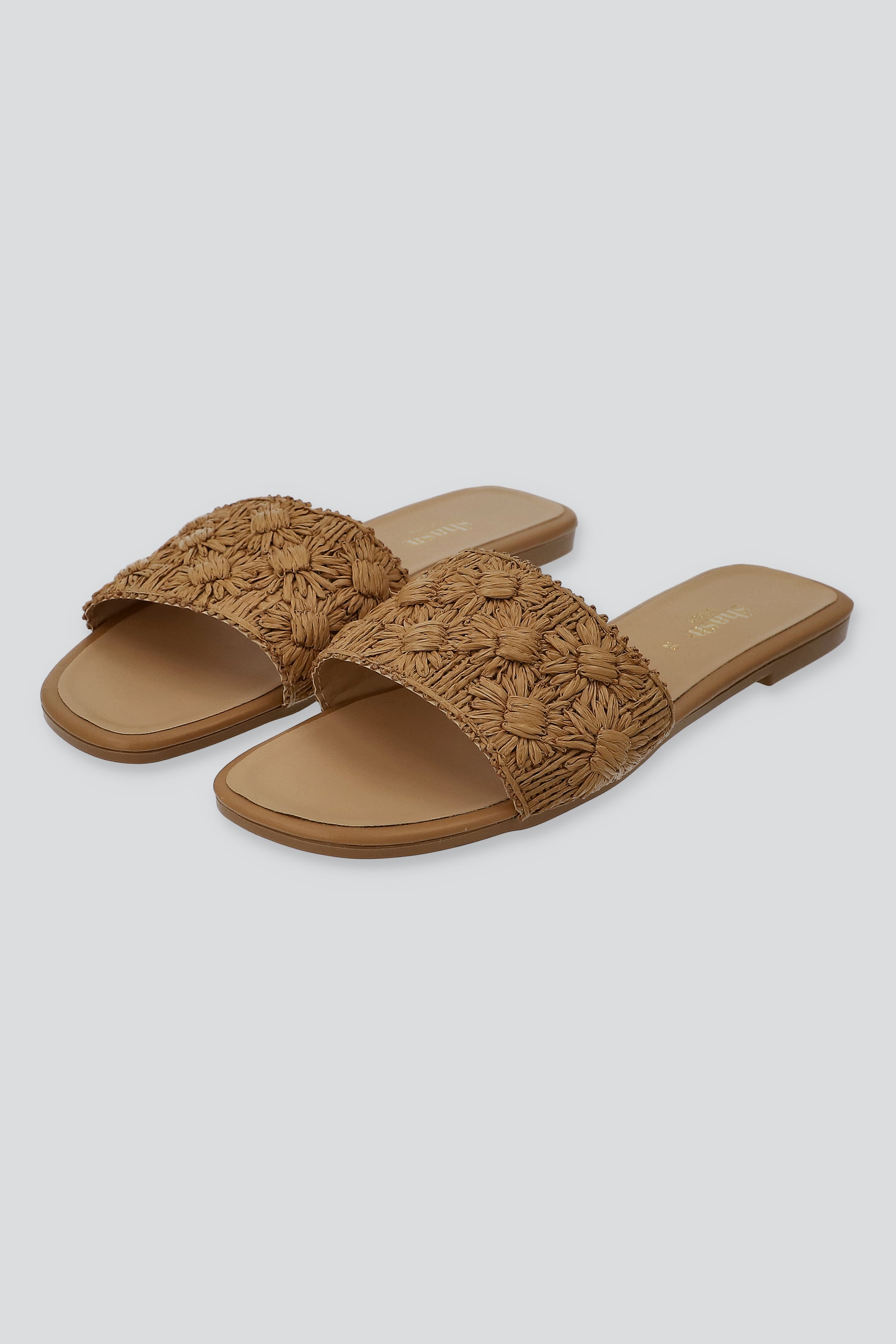 Sandalia tira ancha textura flores TAN
