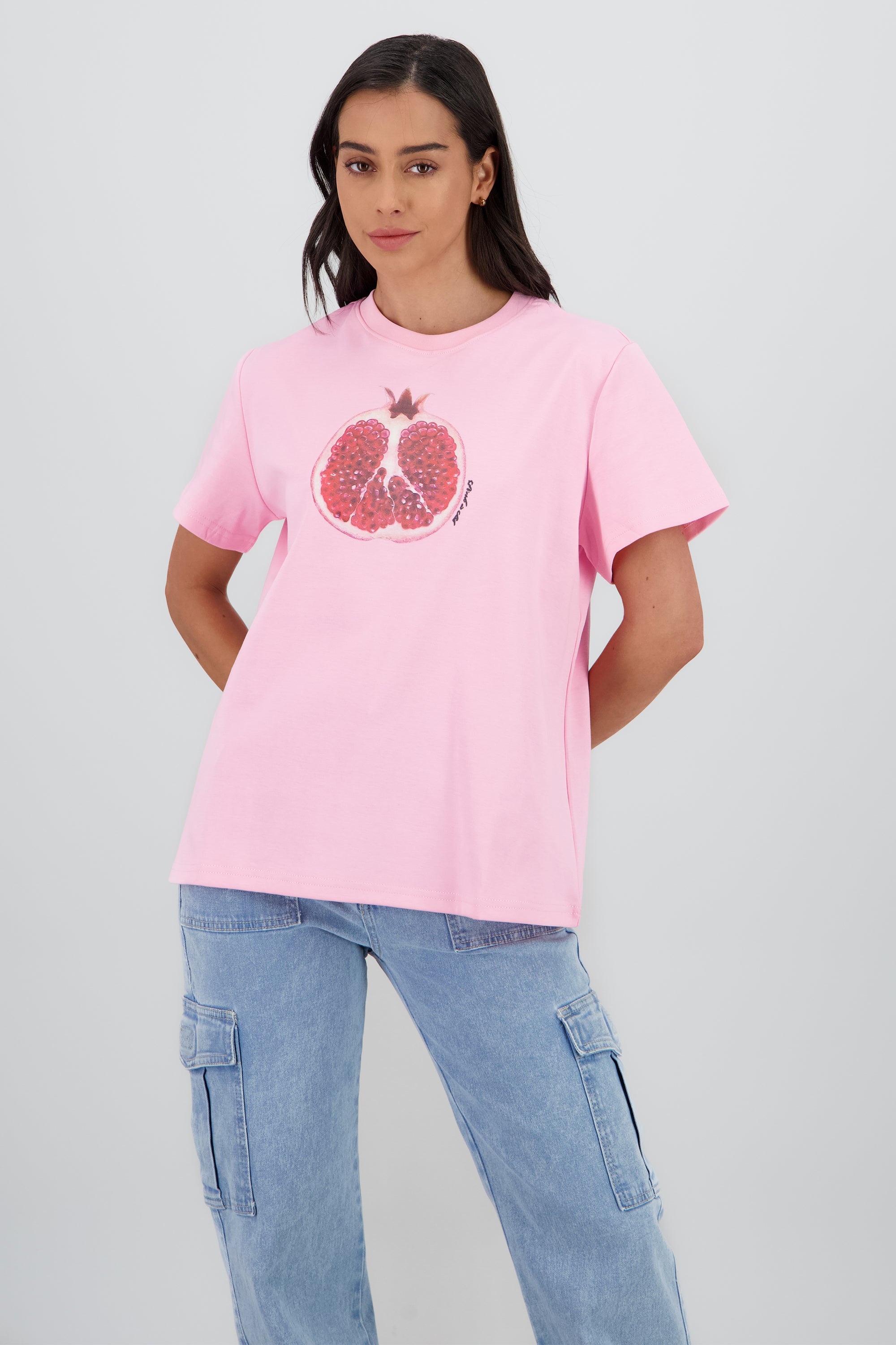 Playera oversize manga corta estampado granada ROSA