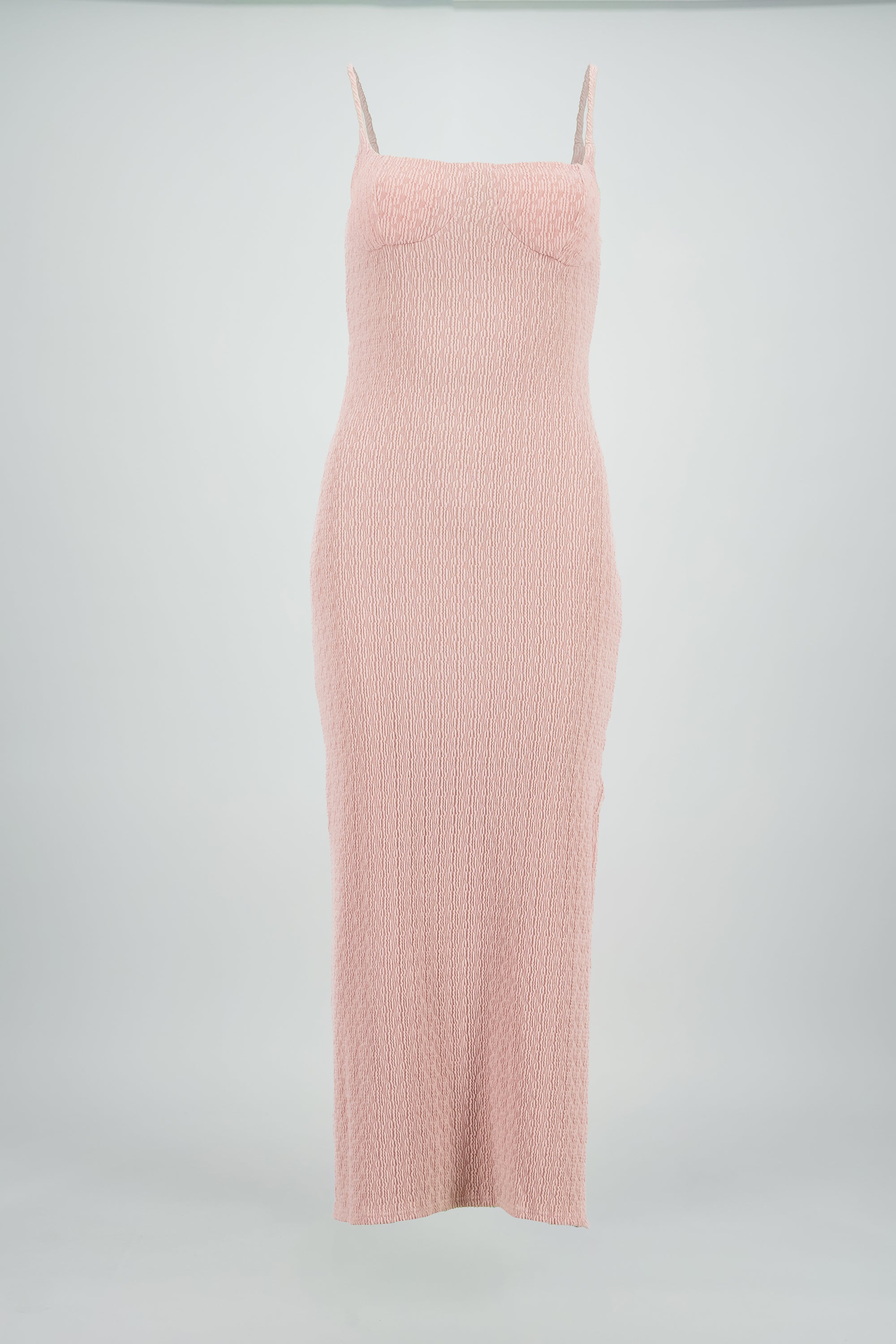 Vestido maxi textura con copas