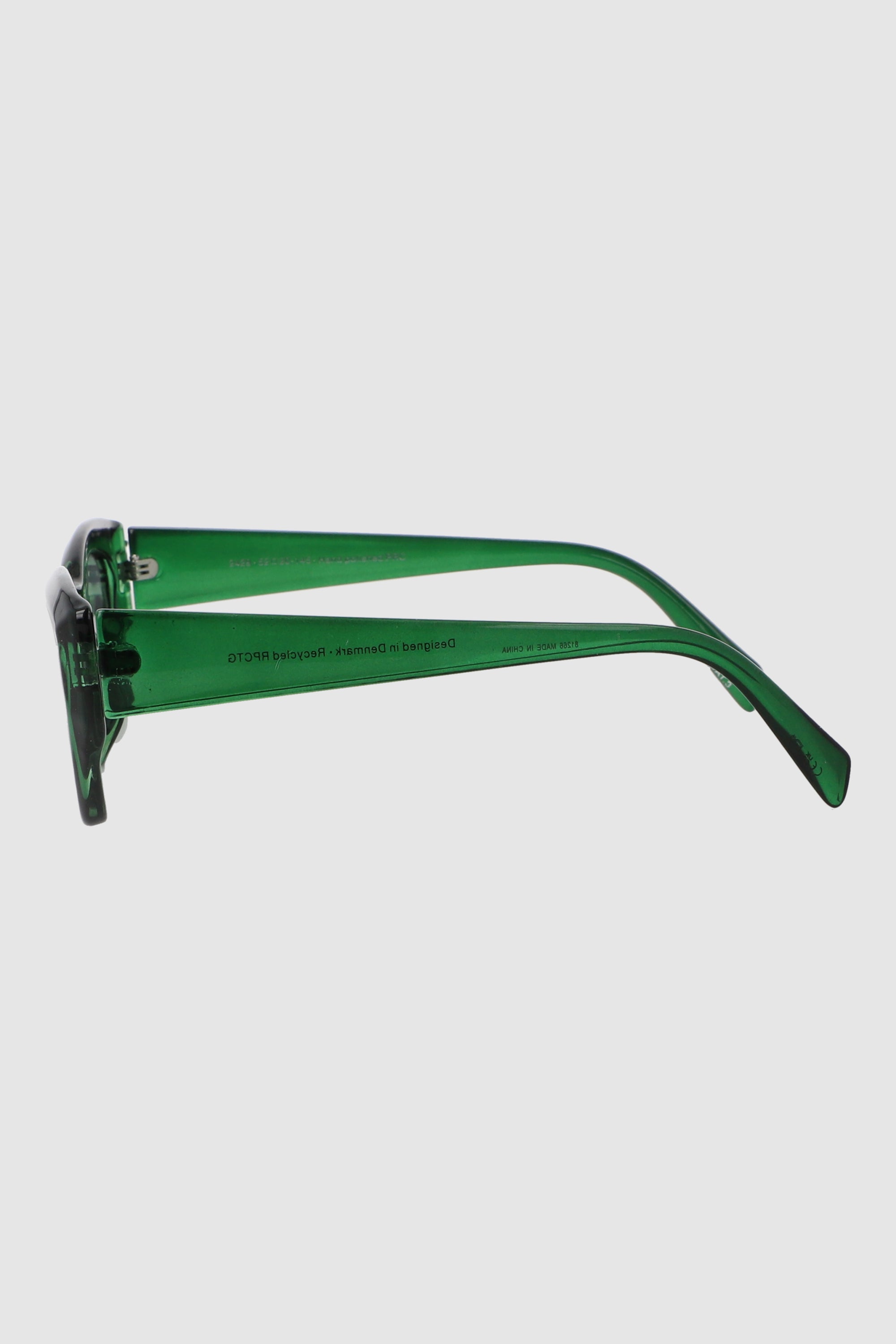 FOREST GREEN